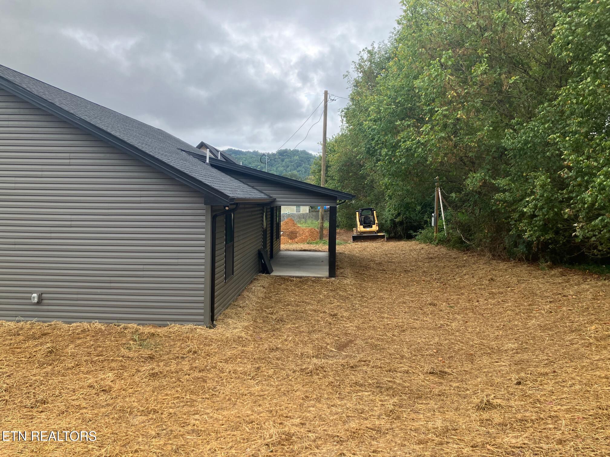 102 Campton Lane Maynardville TN 37807