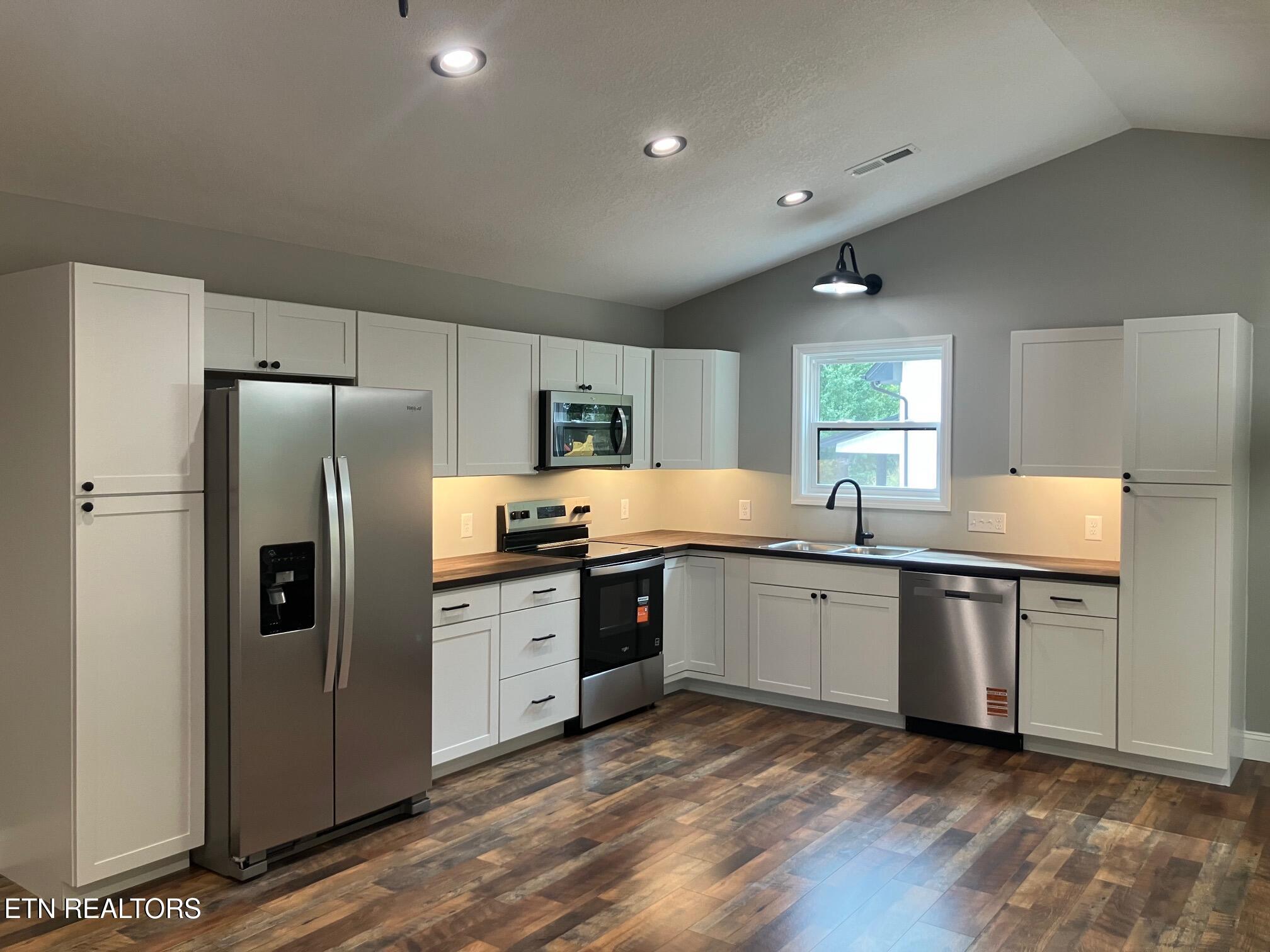 102 Campton Lane Maynardville TN 37807