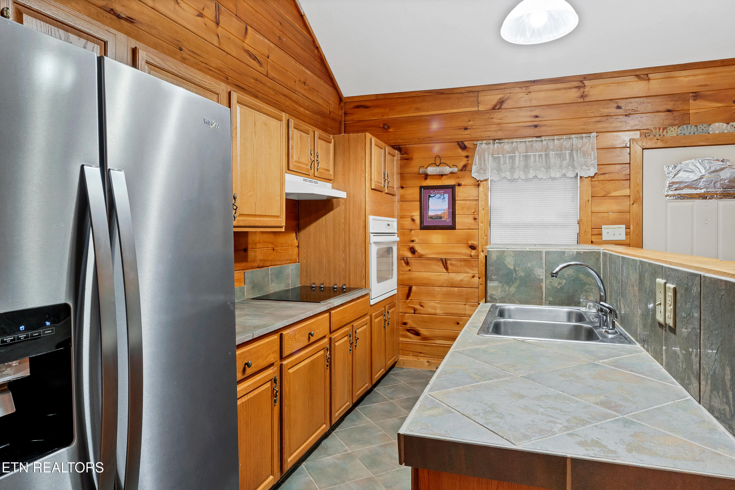 129 Cutter Gap Road Townsend TN 37882
