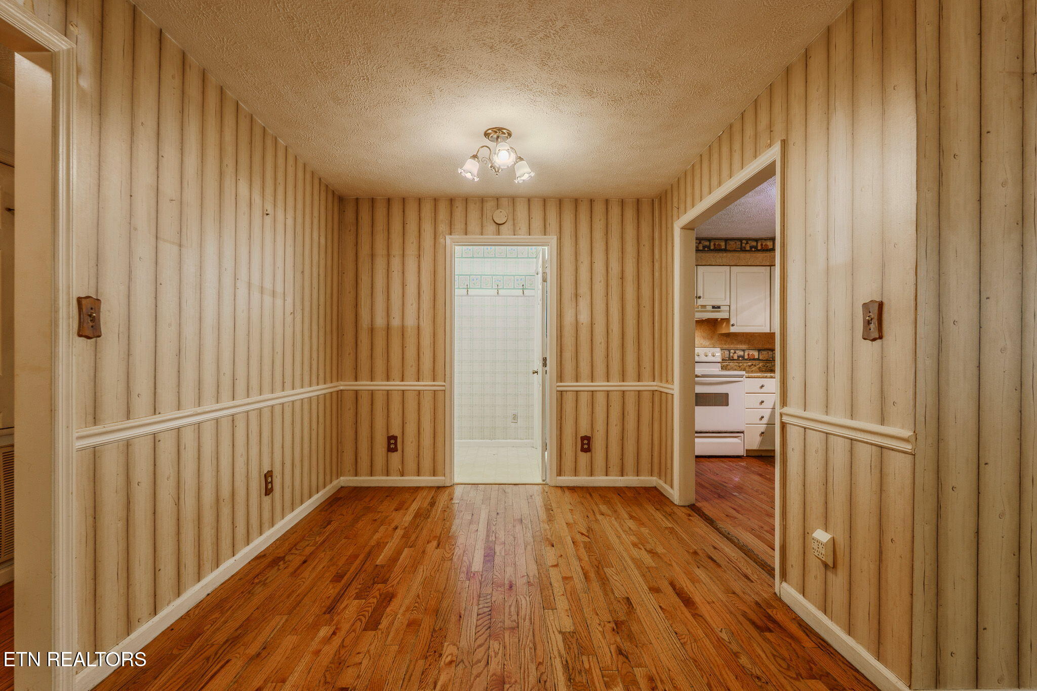 630 Pinemont Drive Pigeon Forge TN 37863