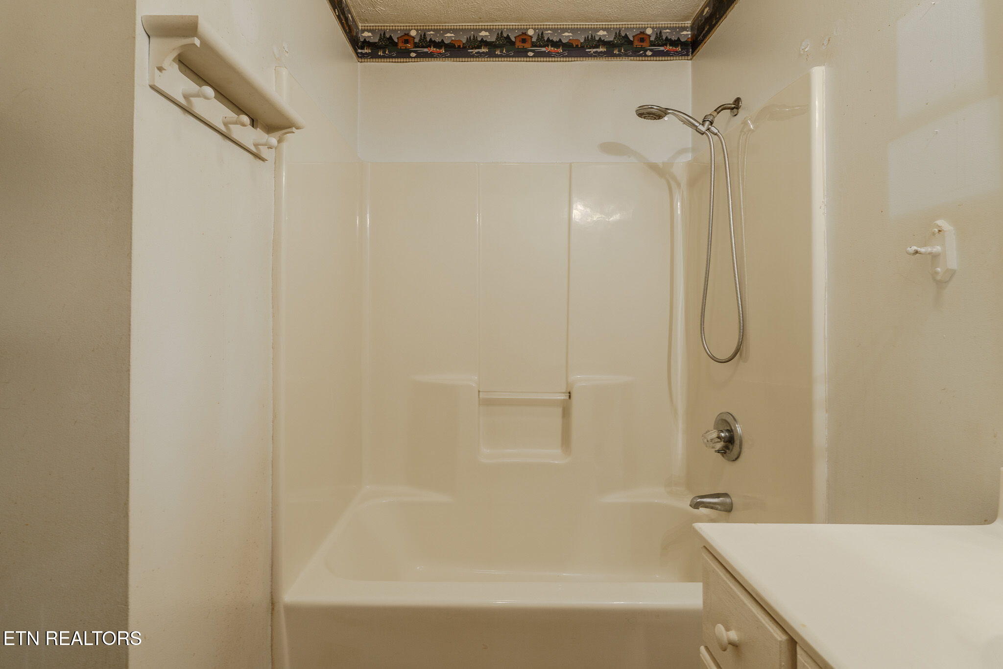 630 Pinemont Drive Pigeon Forge TN 37863