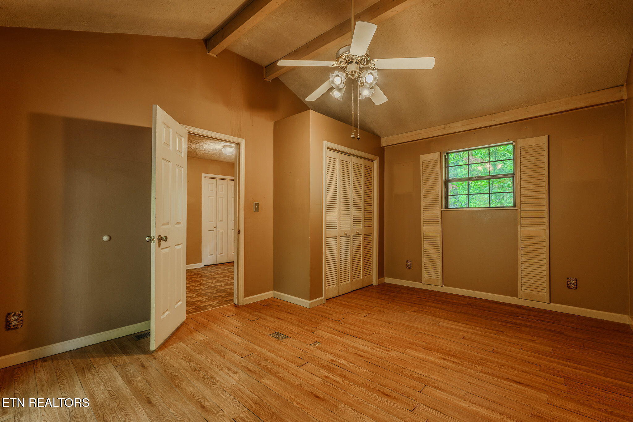 630 Pinemont Drive Pigeon Forge TN 37863