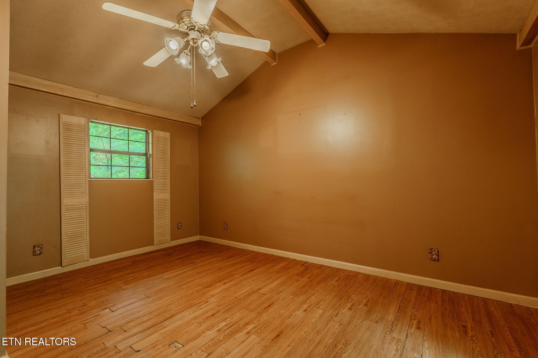 630 Pinemont Drive Pigeon Forge TN 37863