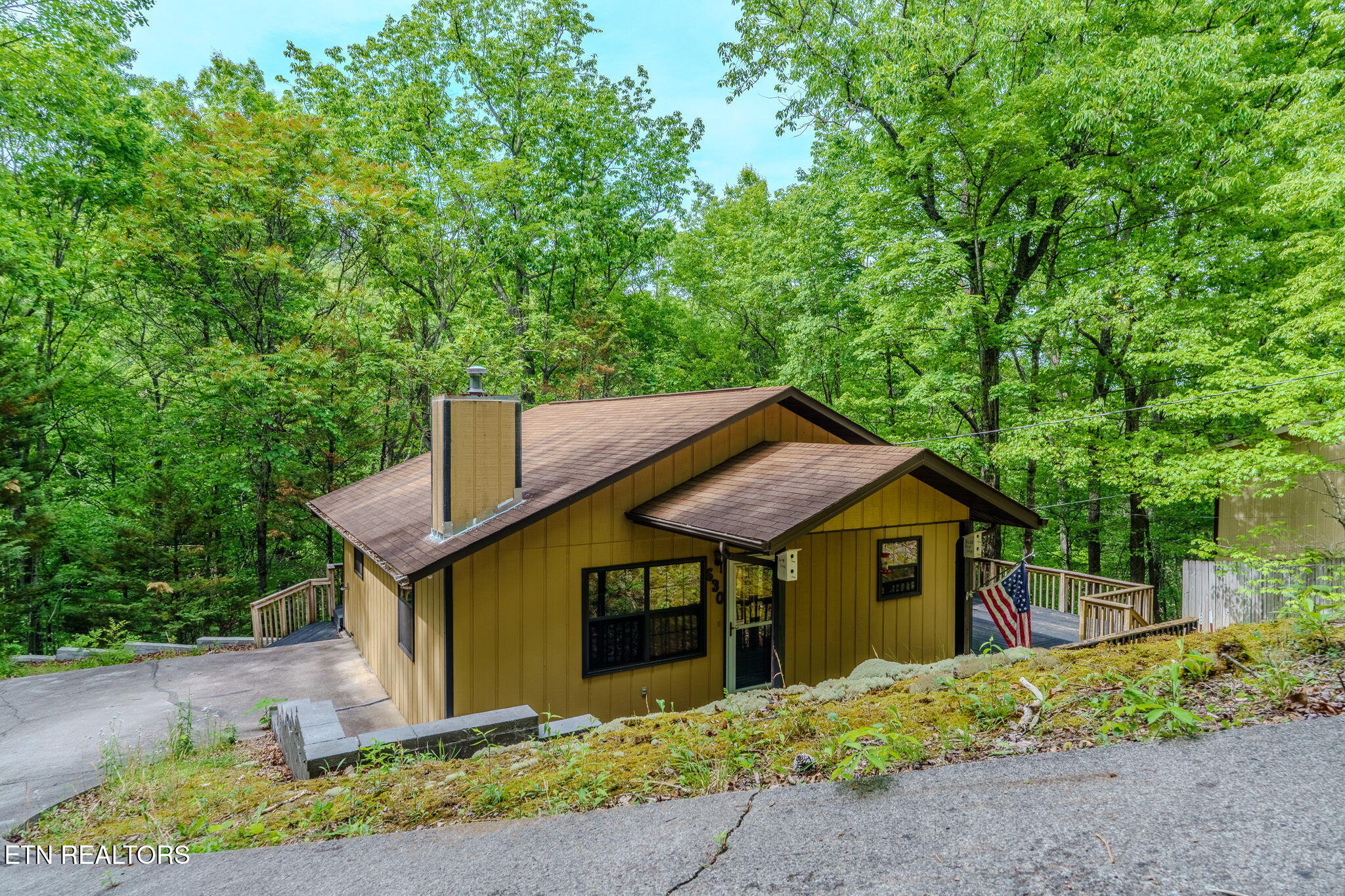 630 Pinemont Drive Pigeon Forge TN 37863