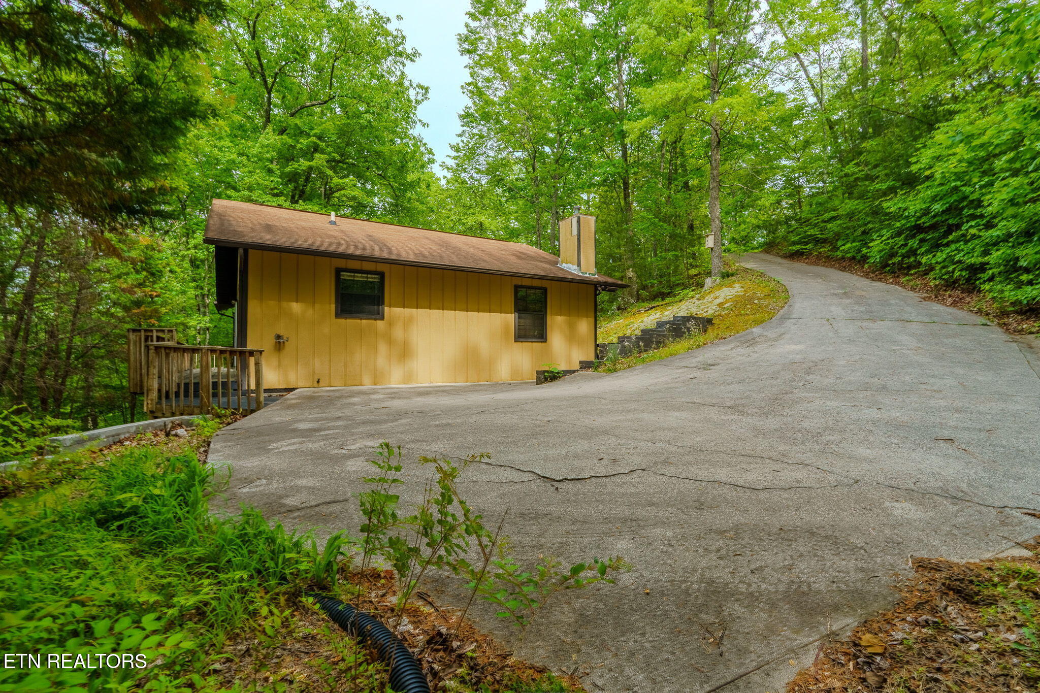 630 Pinemont Drive Pigeon Forge TN 37863