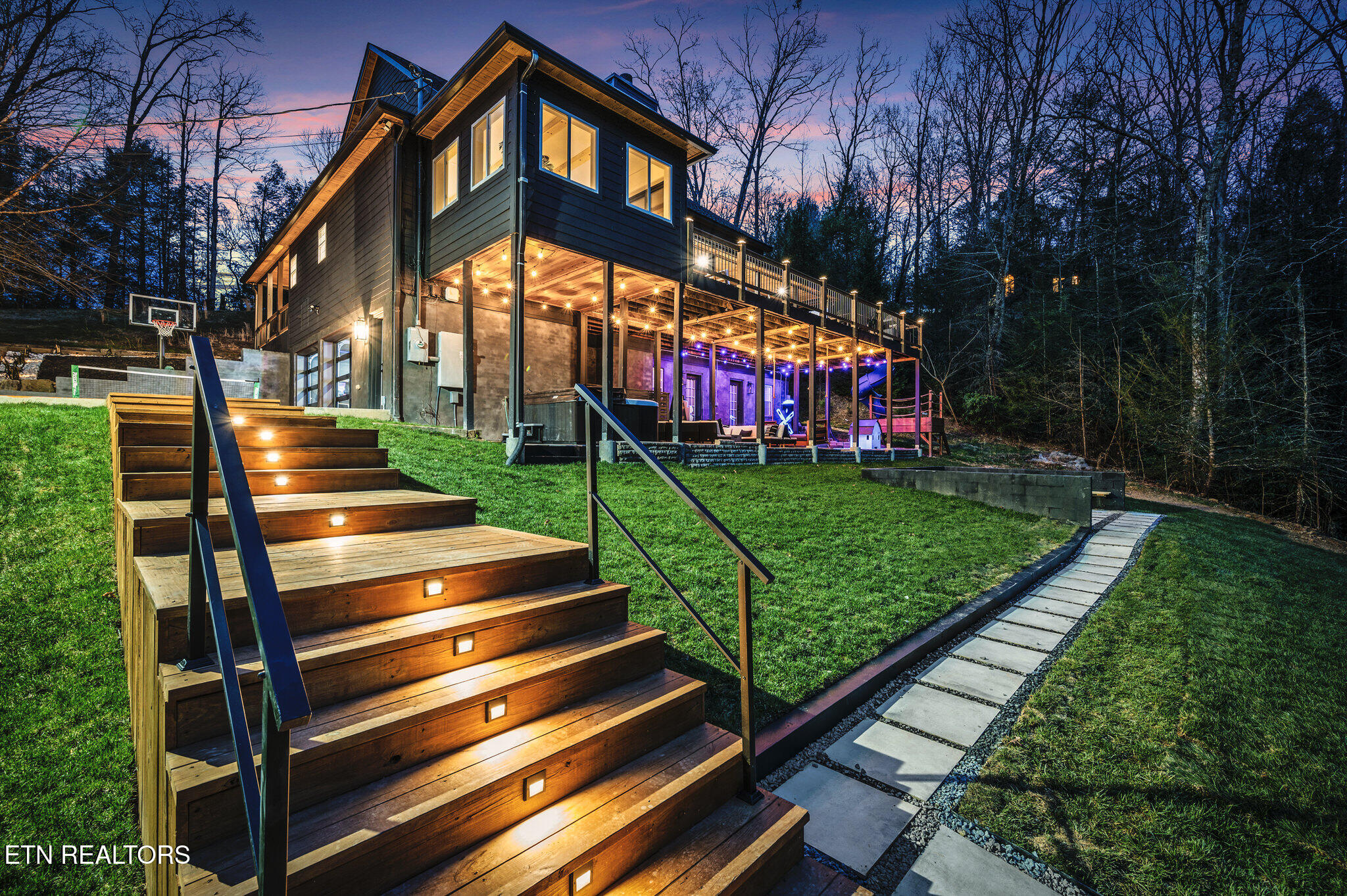 2210 Woodcock Trail Sevierville TN 37876