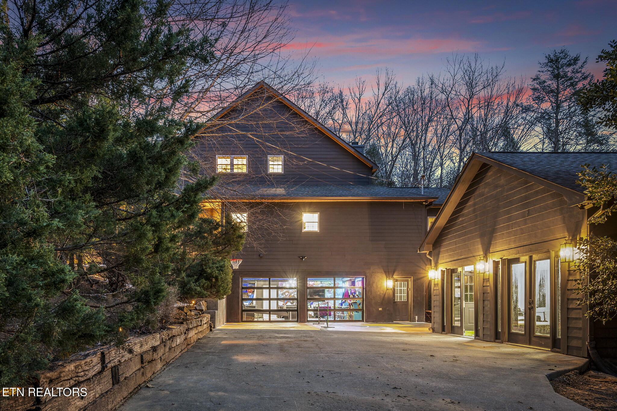2210 Woodcock Trail Sevierville TN 37876