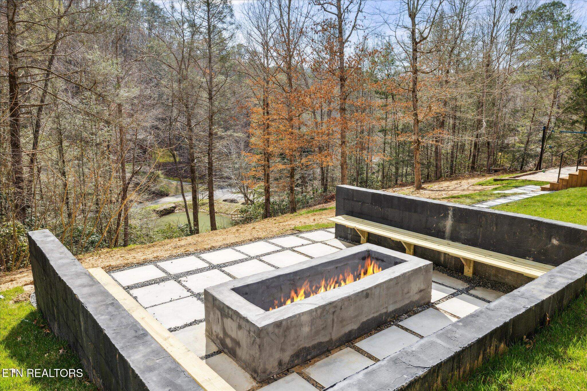 2210 Woodcock Trail Sevierville TN 37876