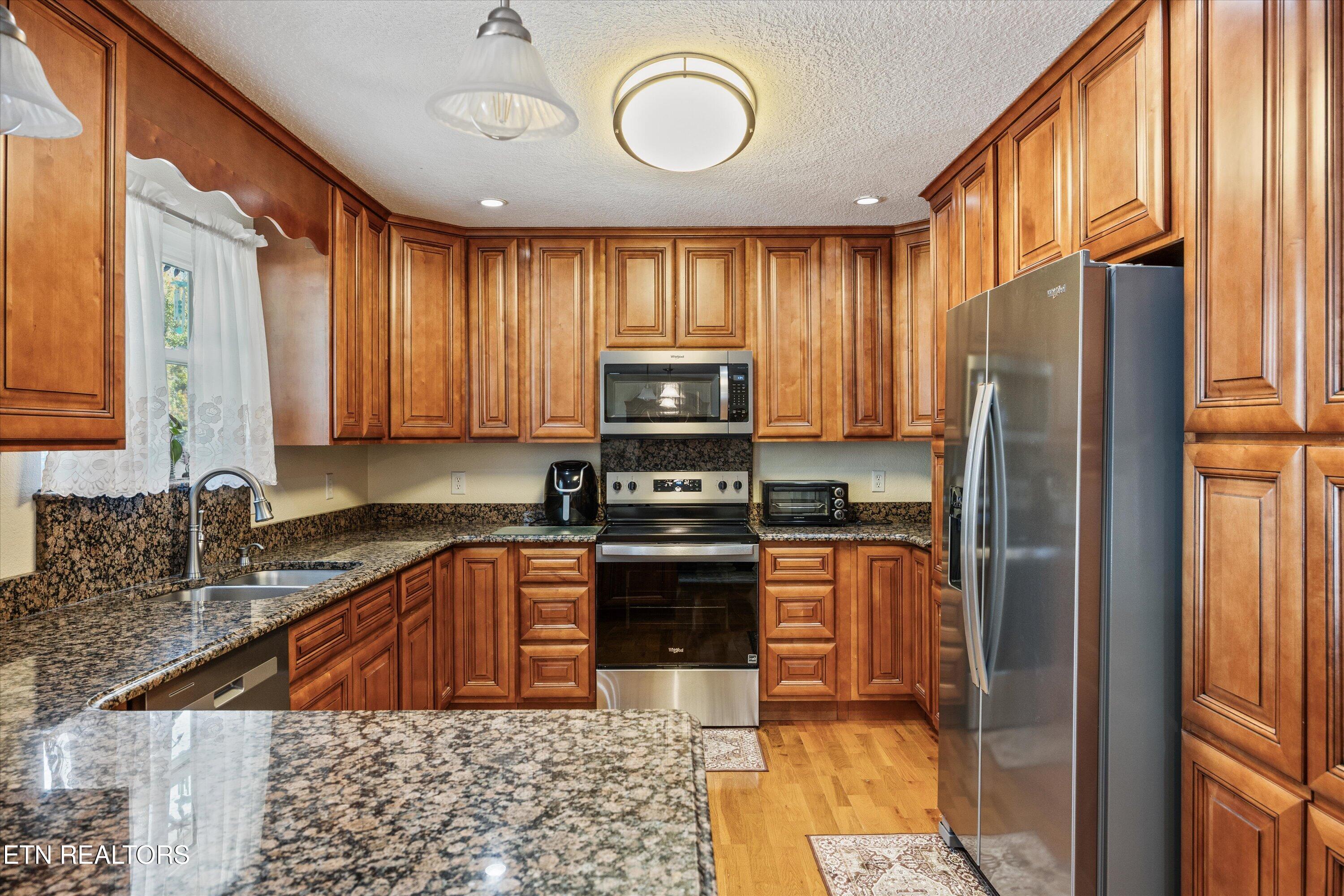 212 Cogdill Road Knoxville TN 37922