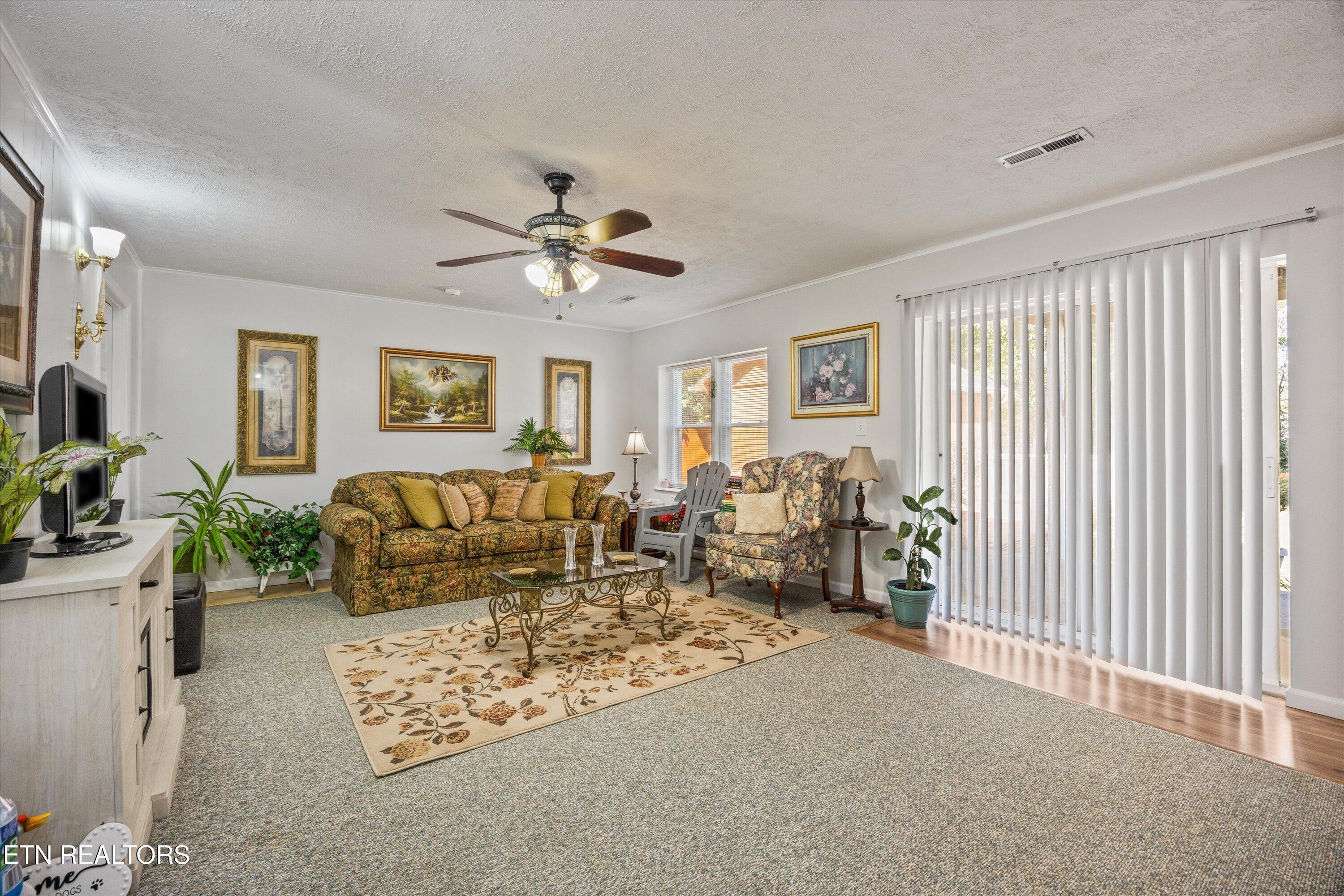 212 Cogdill Road Knoxville TN 37922