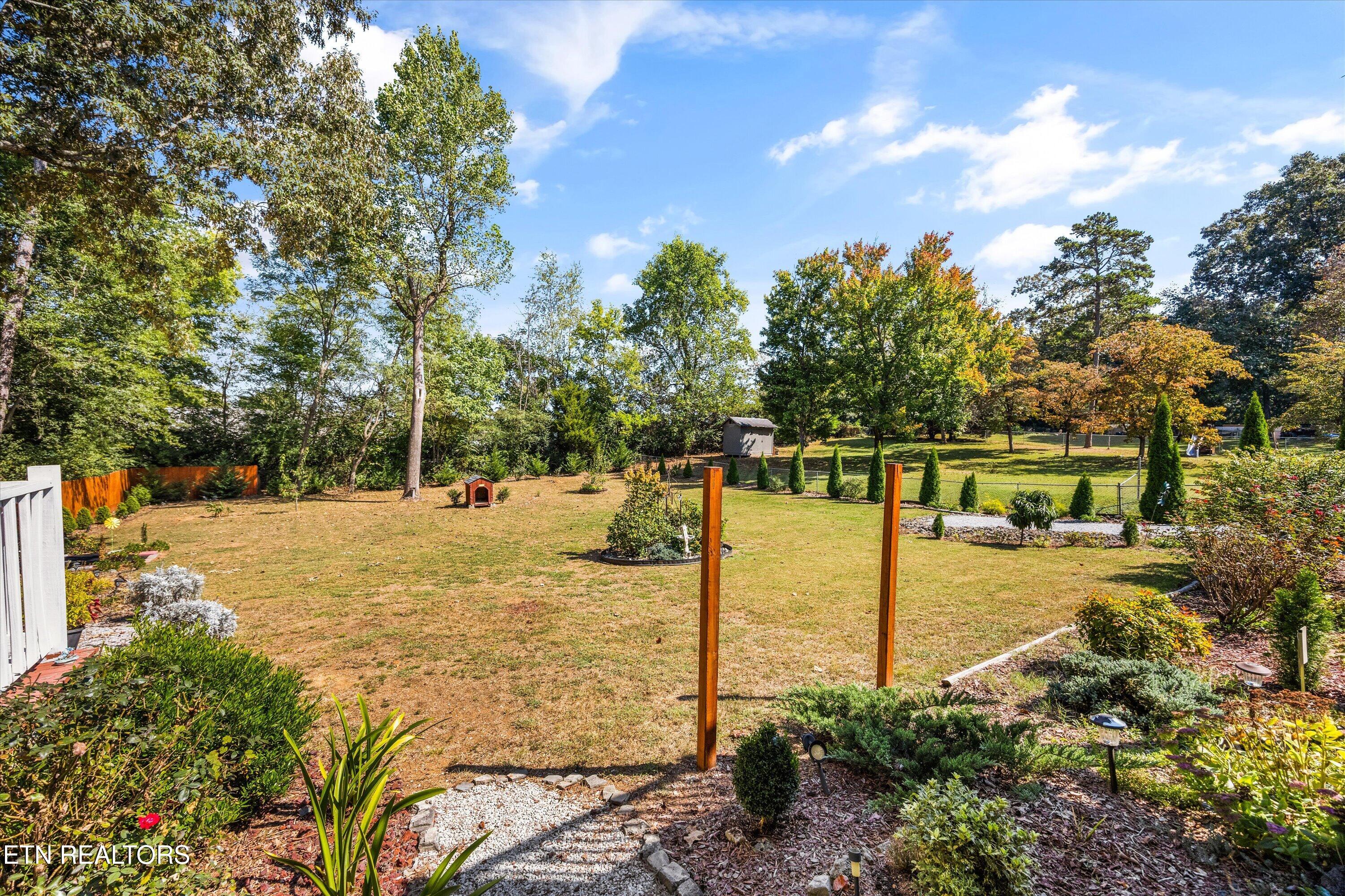 212 Cogdill Road Knoxville TN 37922