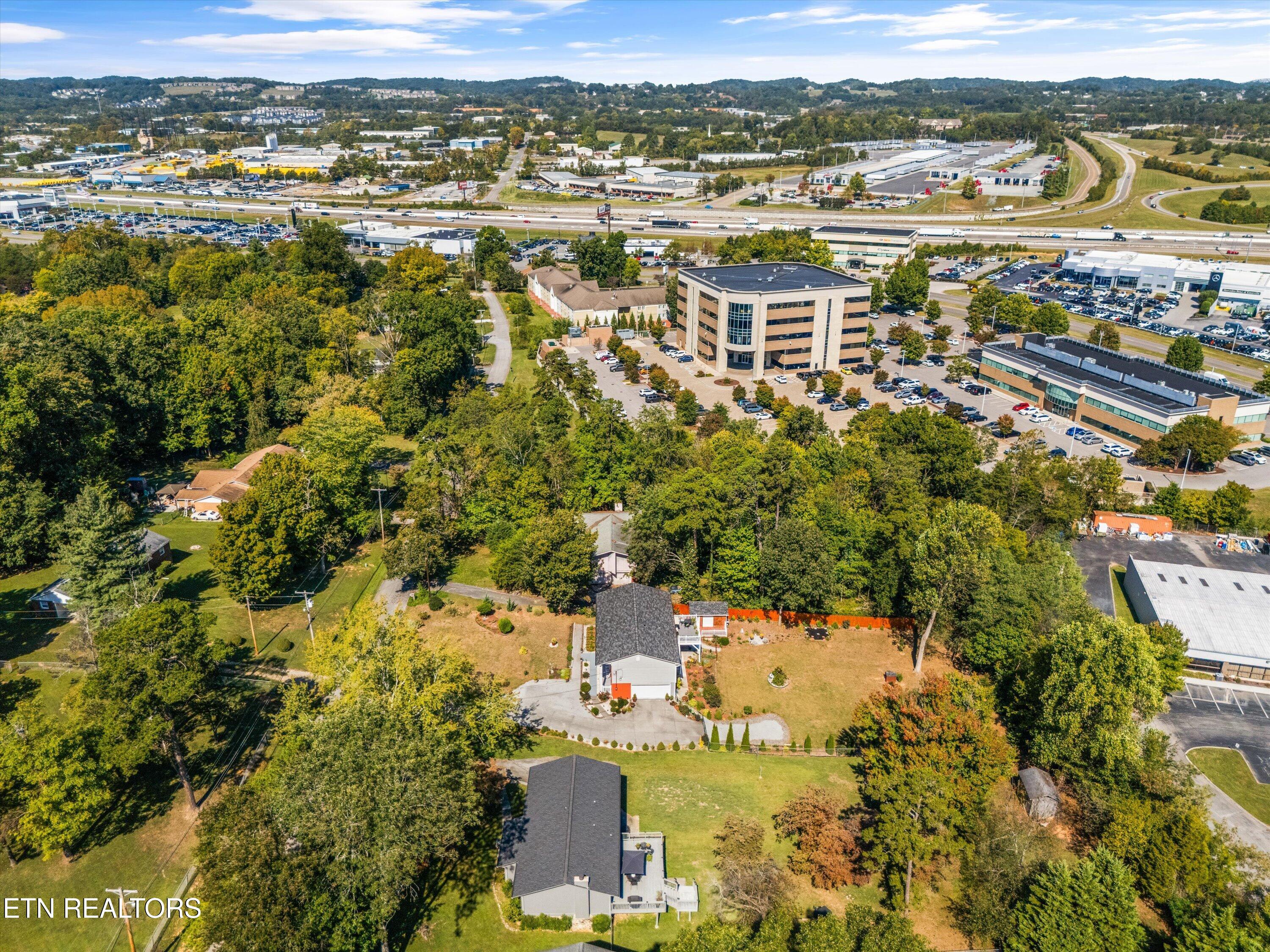 212 Cogdill Road Knoxville TN 37922