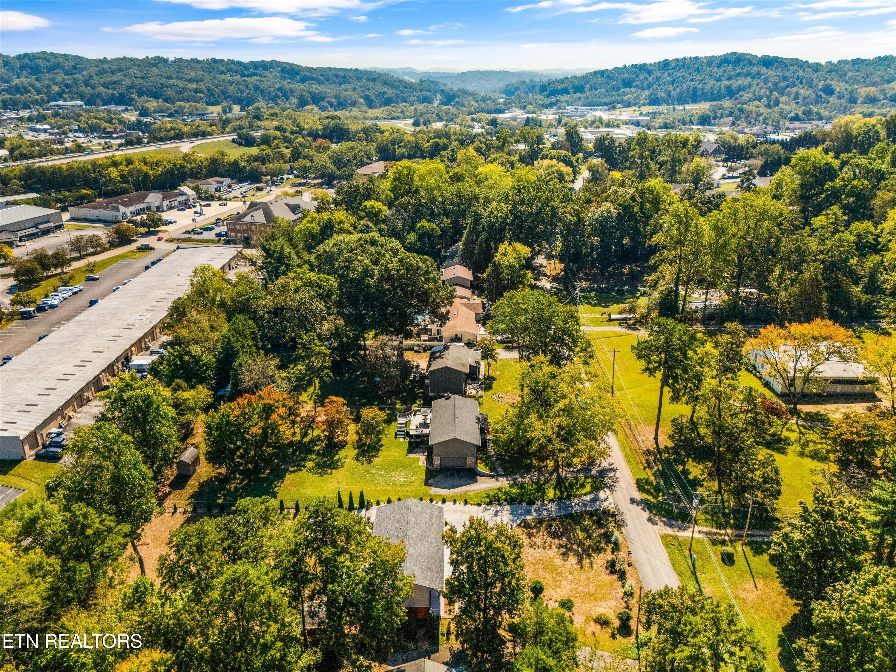212 Cogdill Road Knoxville TN 37922