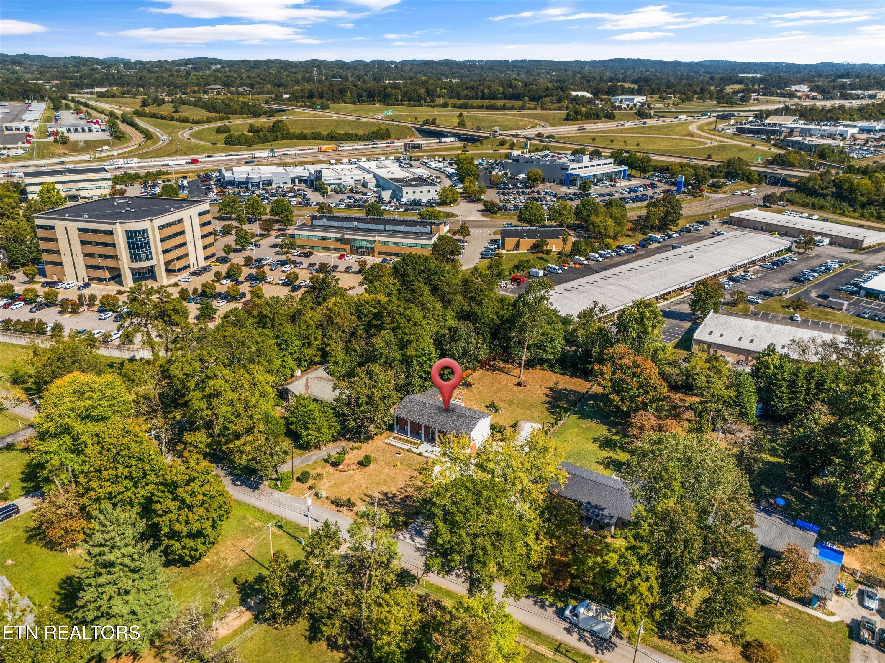 212 Cogdill Road Knoxville TN 37922