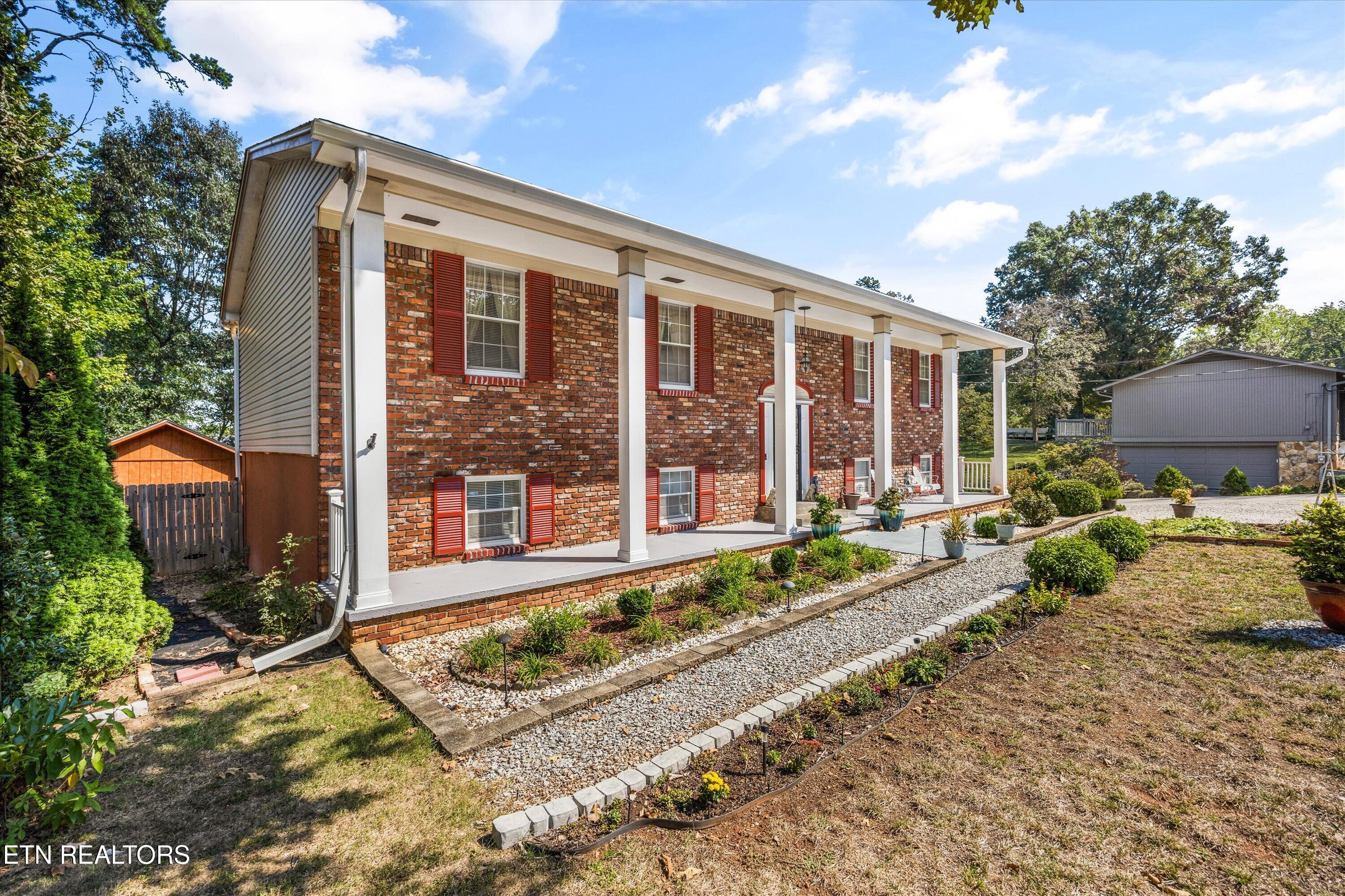 212 Cogdill Road Knoxville TN 37922