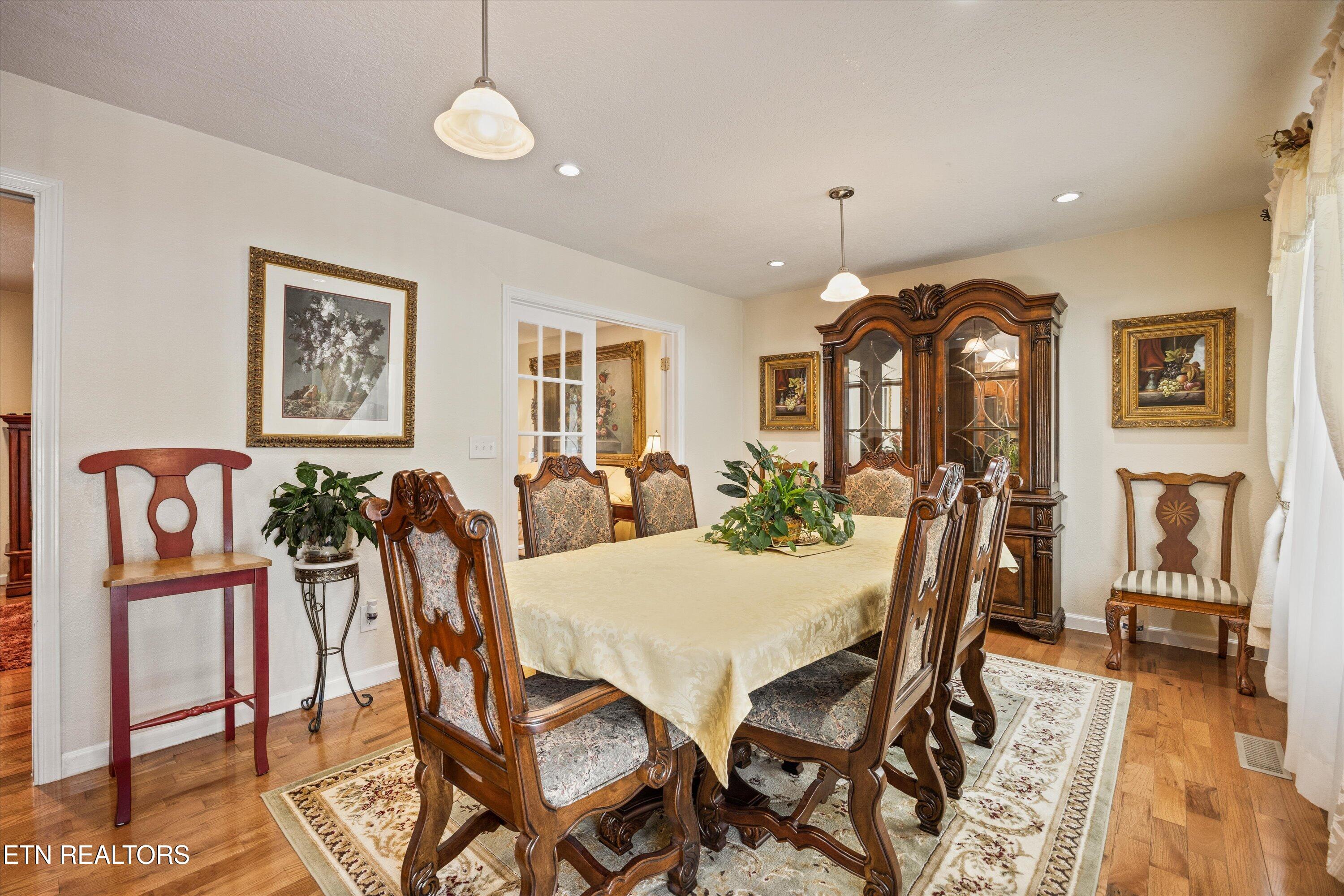 212 Cogdill Road Knoxville TN 37922