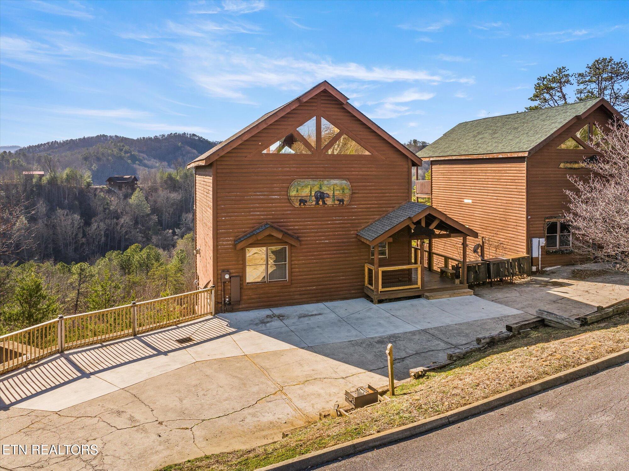 2014 Delta Dawn Drive Sevierville TN 37862
