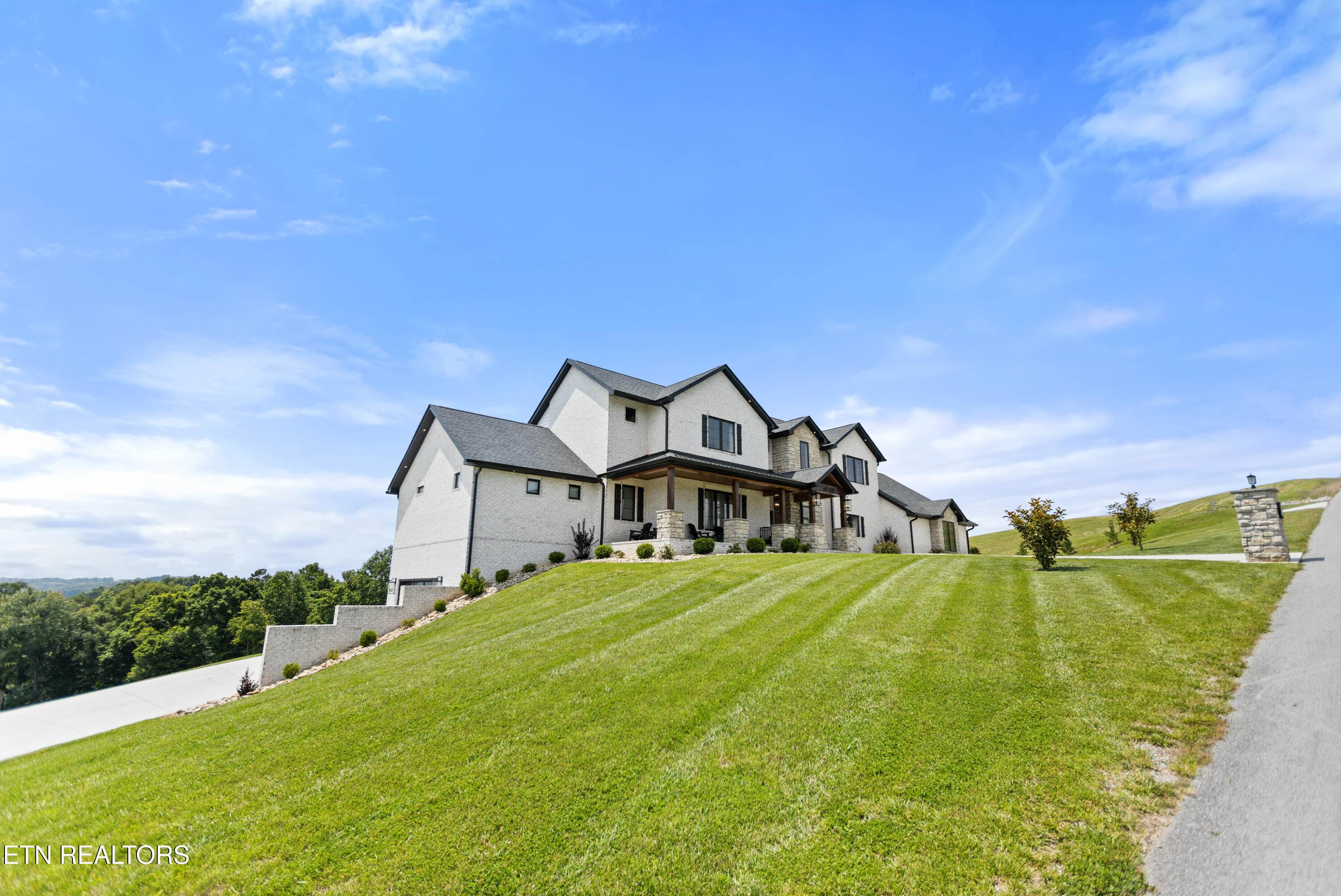 888 Smokey Quartz Boulevard Boulevard New Tazewell TN 37825