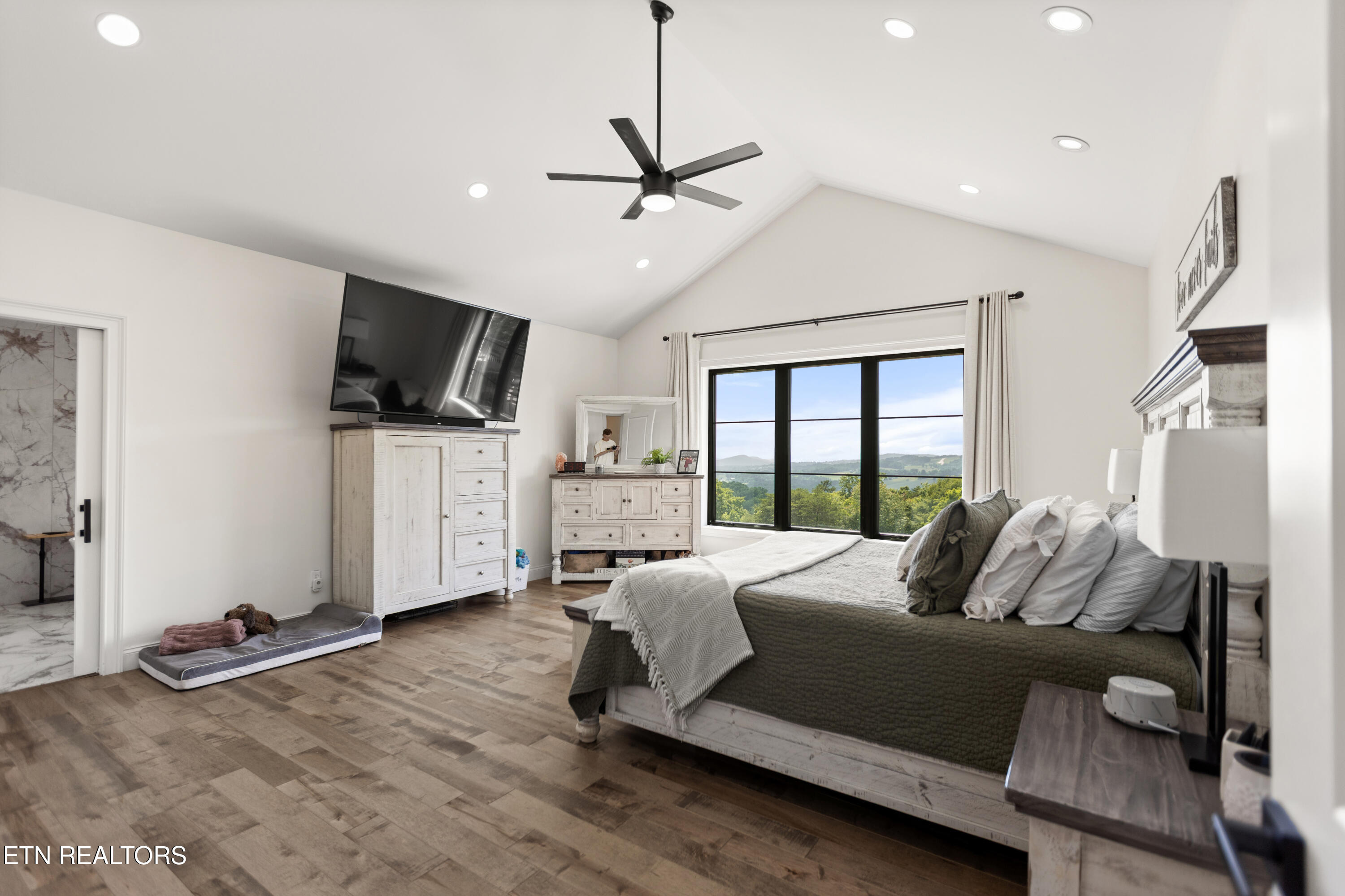 888 Smokey Quartz Boulevard Boulevard New Tazewell TN 37825