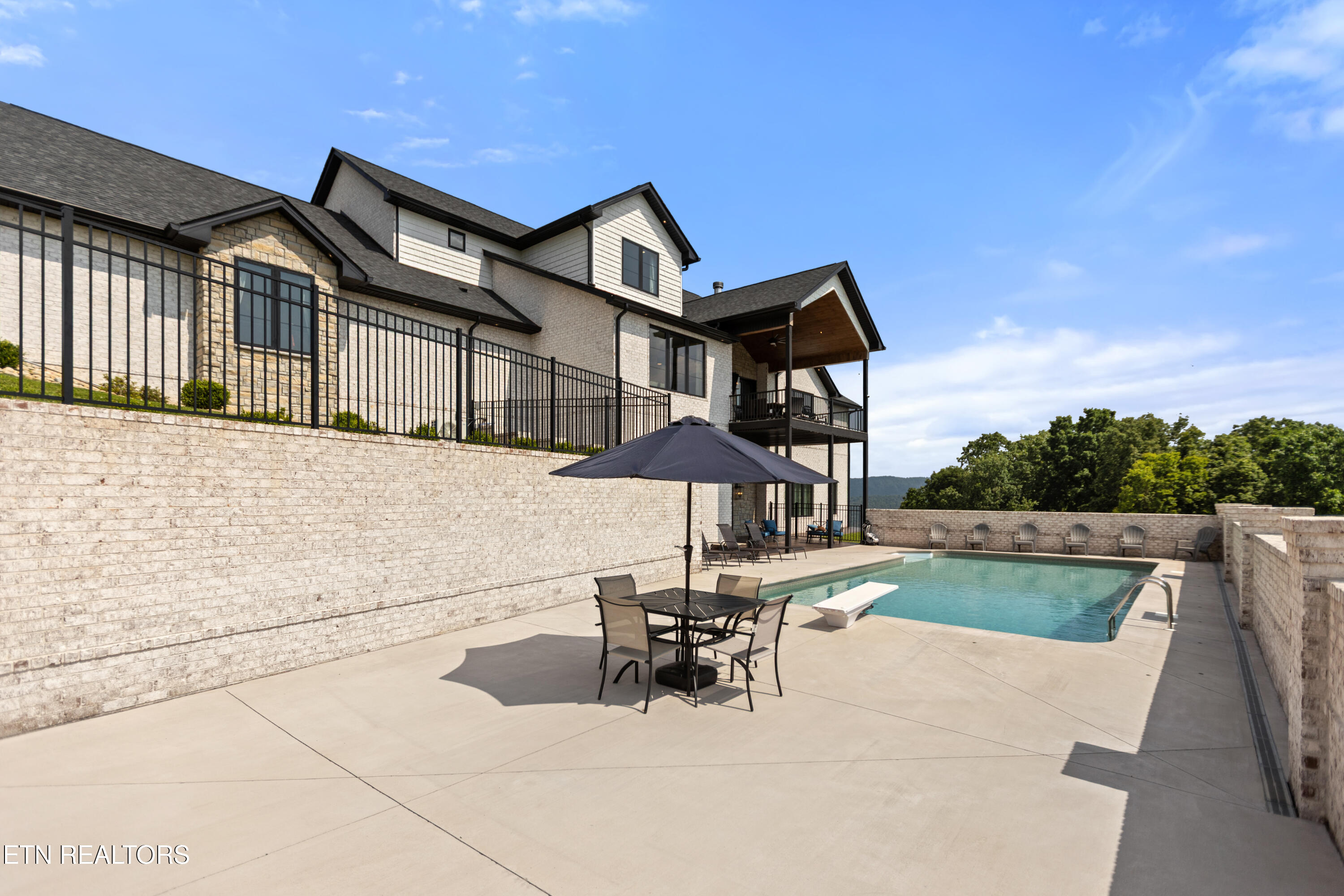 888 Smokey Quartz Boulevard Boulevard New Tazewell TN 37825