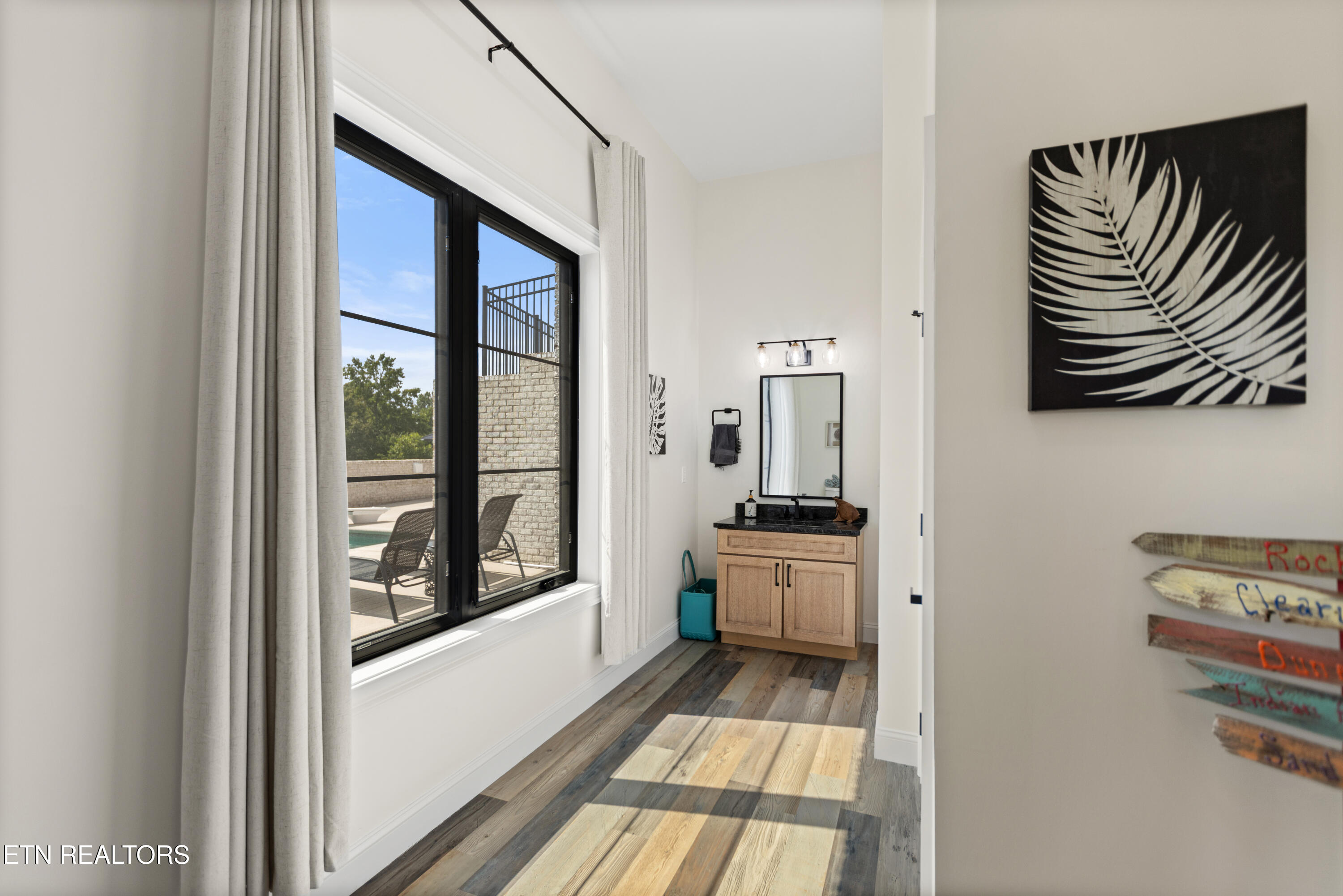 888 Smokey Quartz Boulevard Boulevard New Tazewell TN 37825