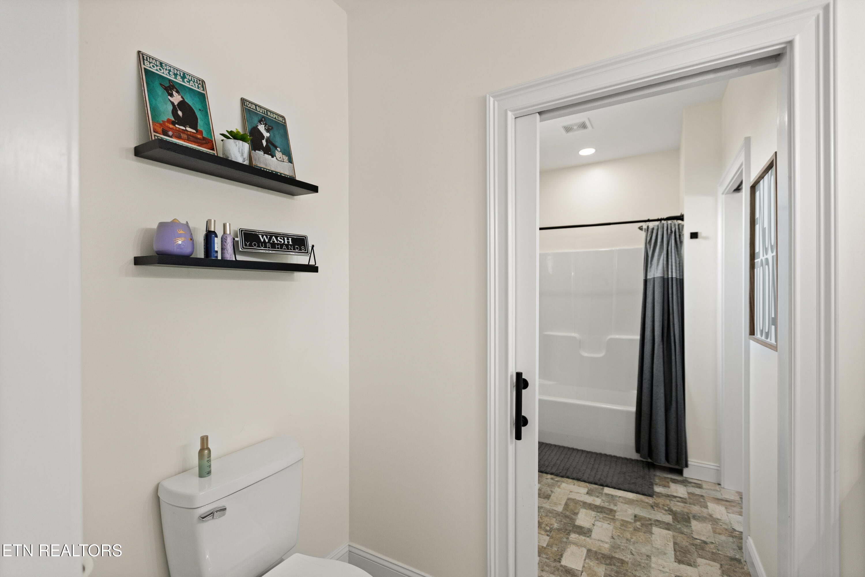 888 Smokey Quartz Boulevard Boulevard New Tazewell TN 37825