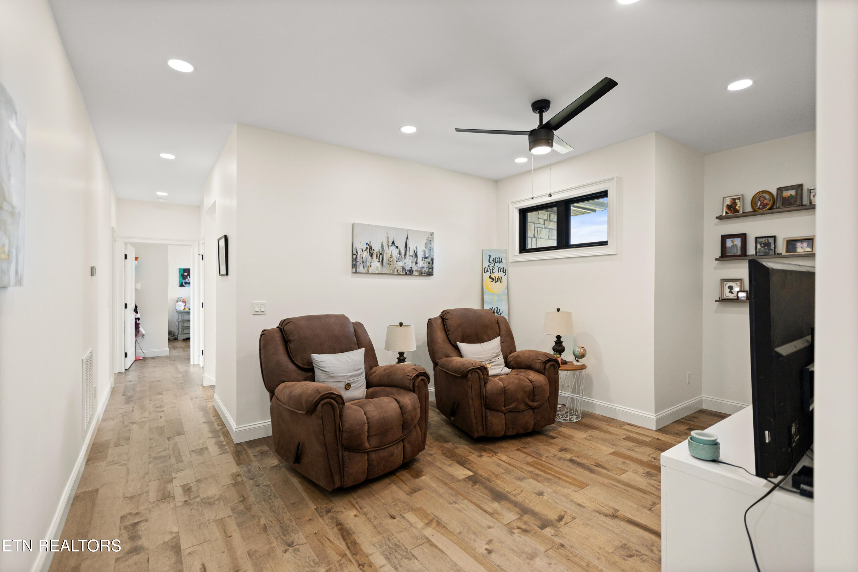 888 Smokey Quartz Boulevard Boulevard New Tazewell TN 37825