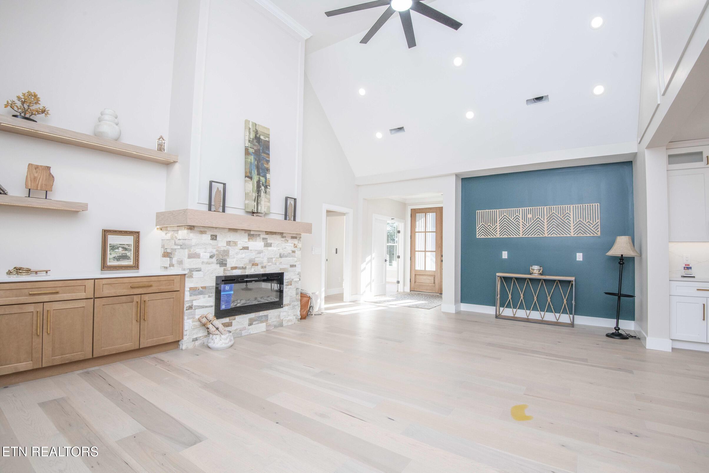 438 Goweli Trail Vonore TN 37885