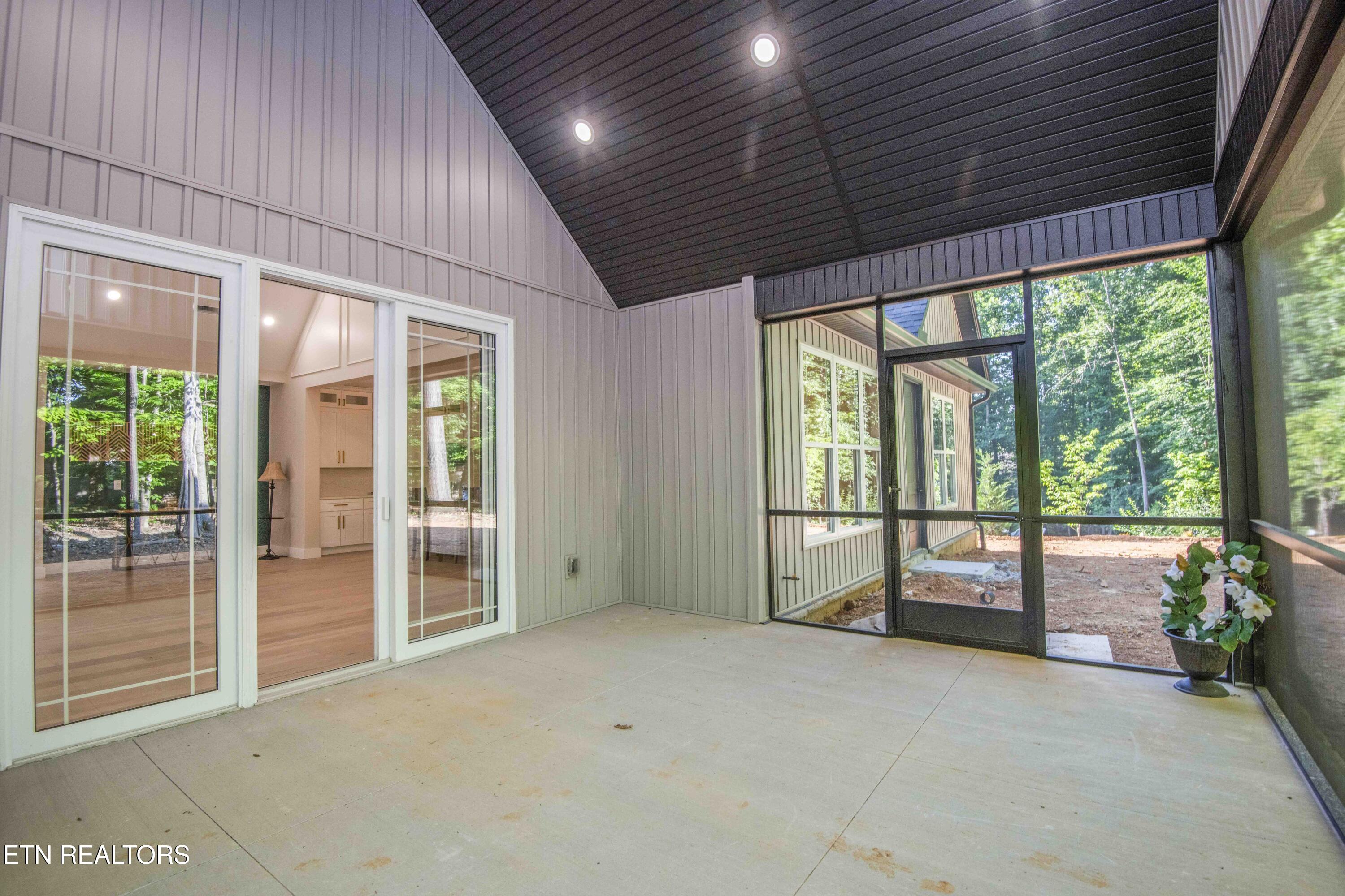 438 Goweli Trail Vonore TN 37885