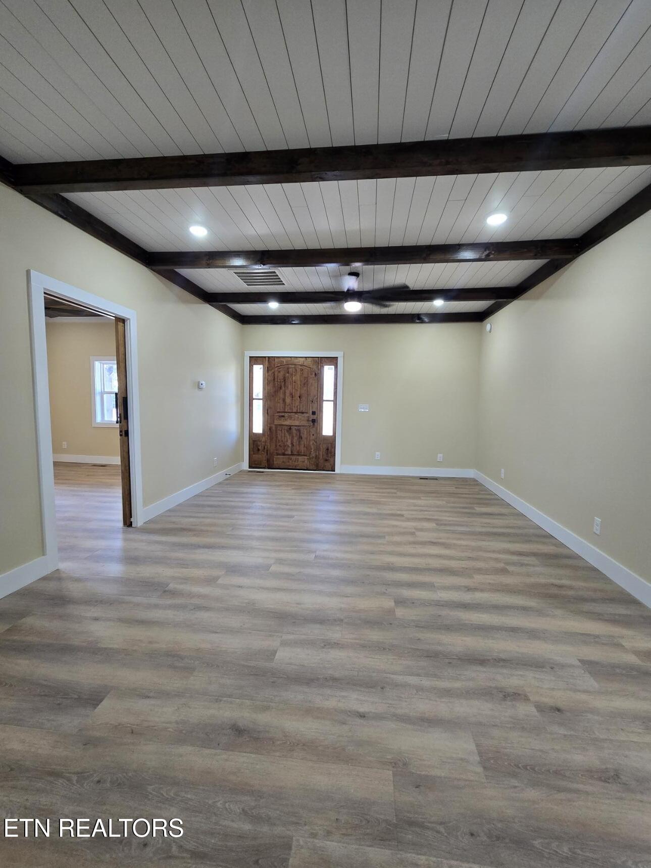 576 Stanley Street Oneida TN 37841