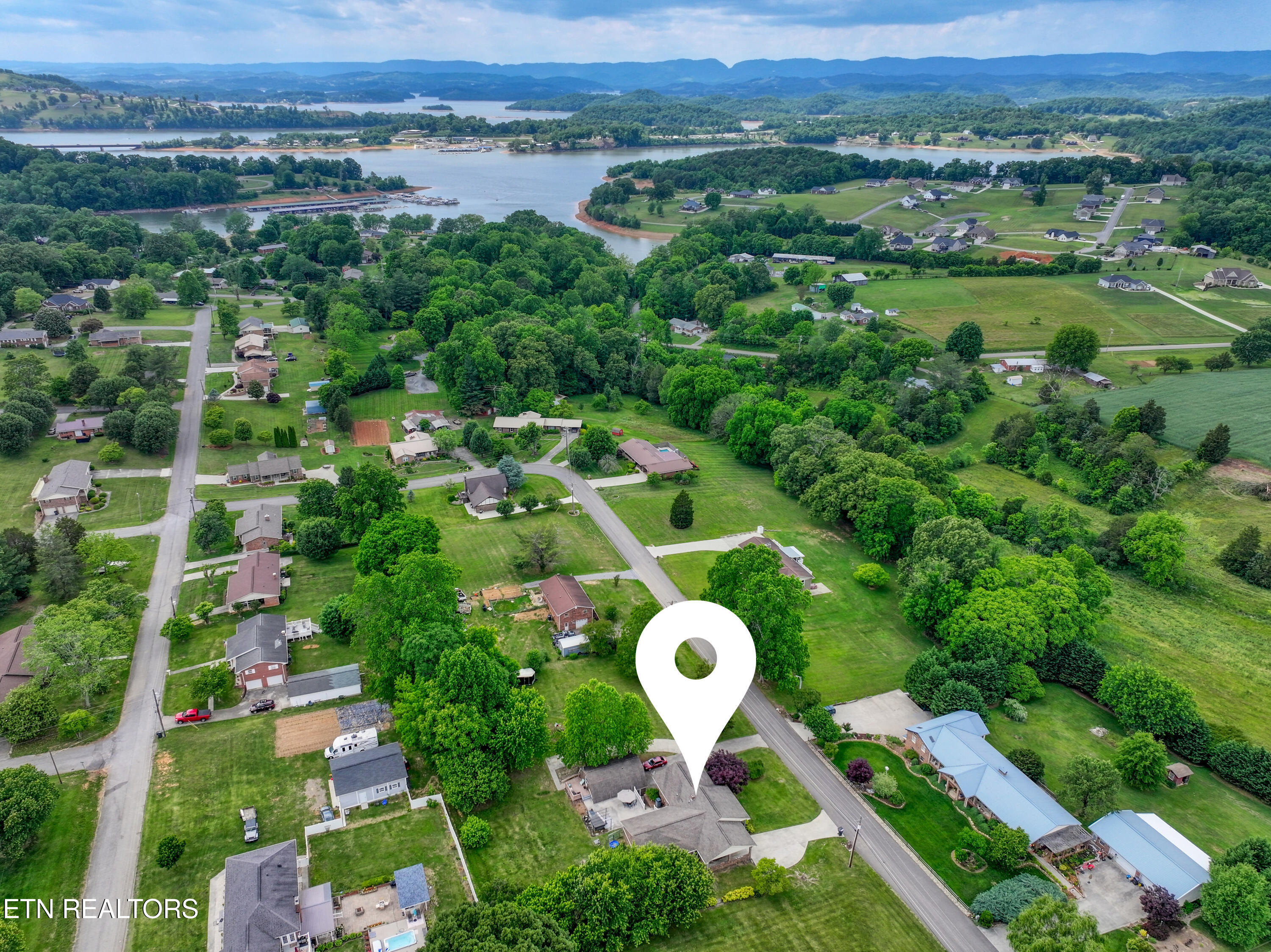 4068 Peace Drive Morristown TN 37814