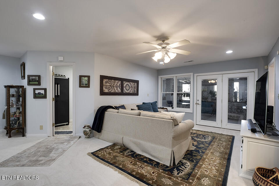 115 Kawatuska Way Loudon TN 37774