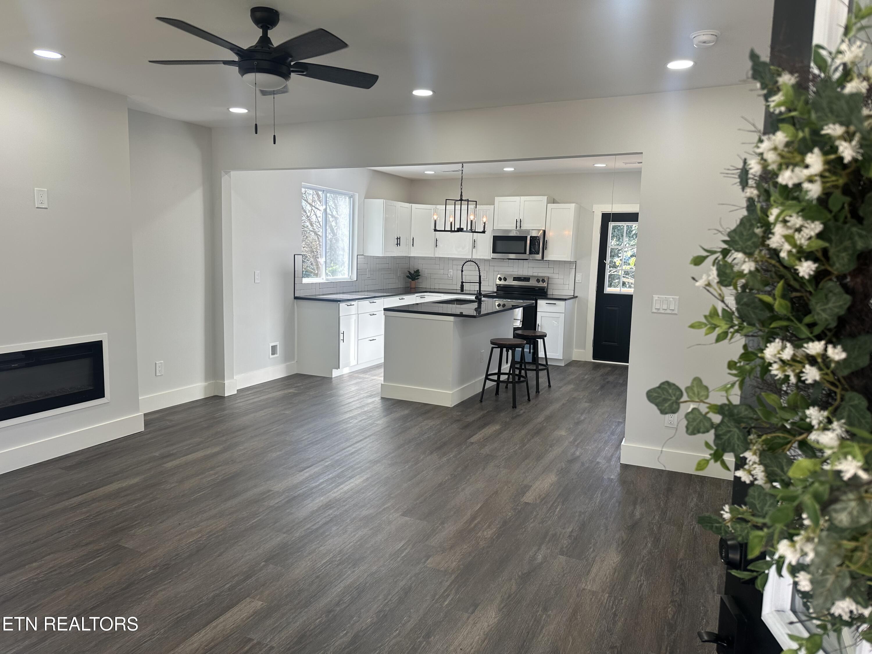 1237 Iredell Avenue Knoxville TN 37921