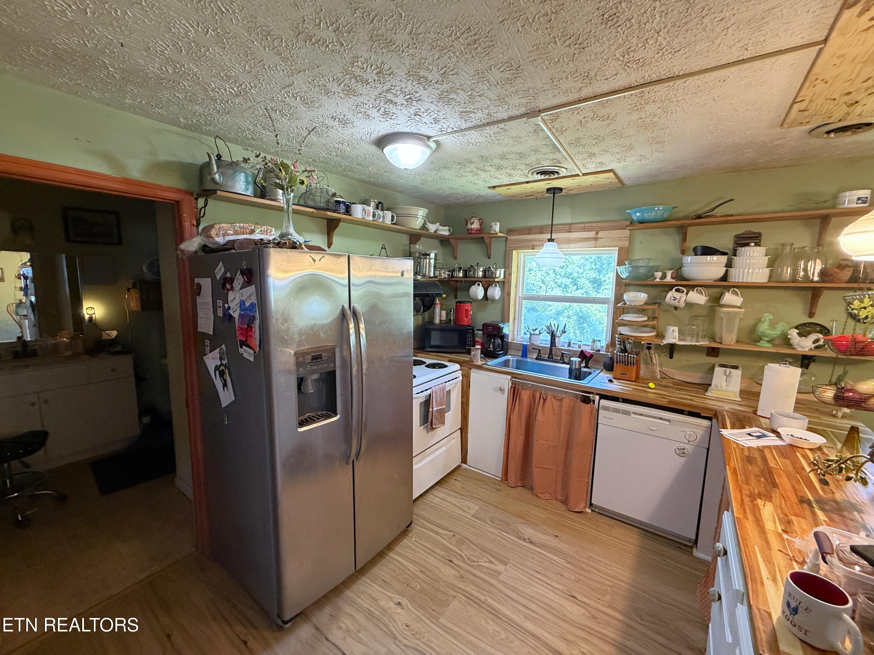 1040 Sturmhaben Way Newport TN 37821