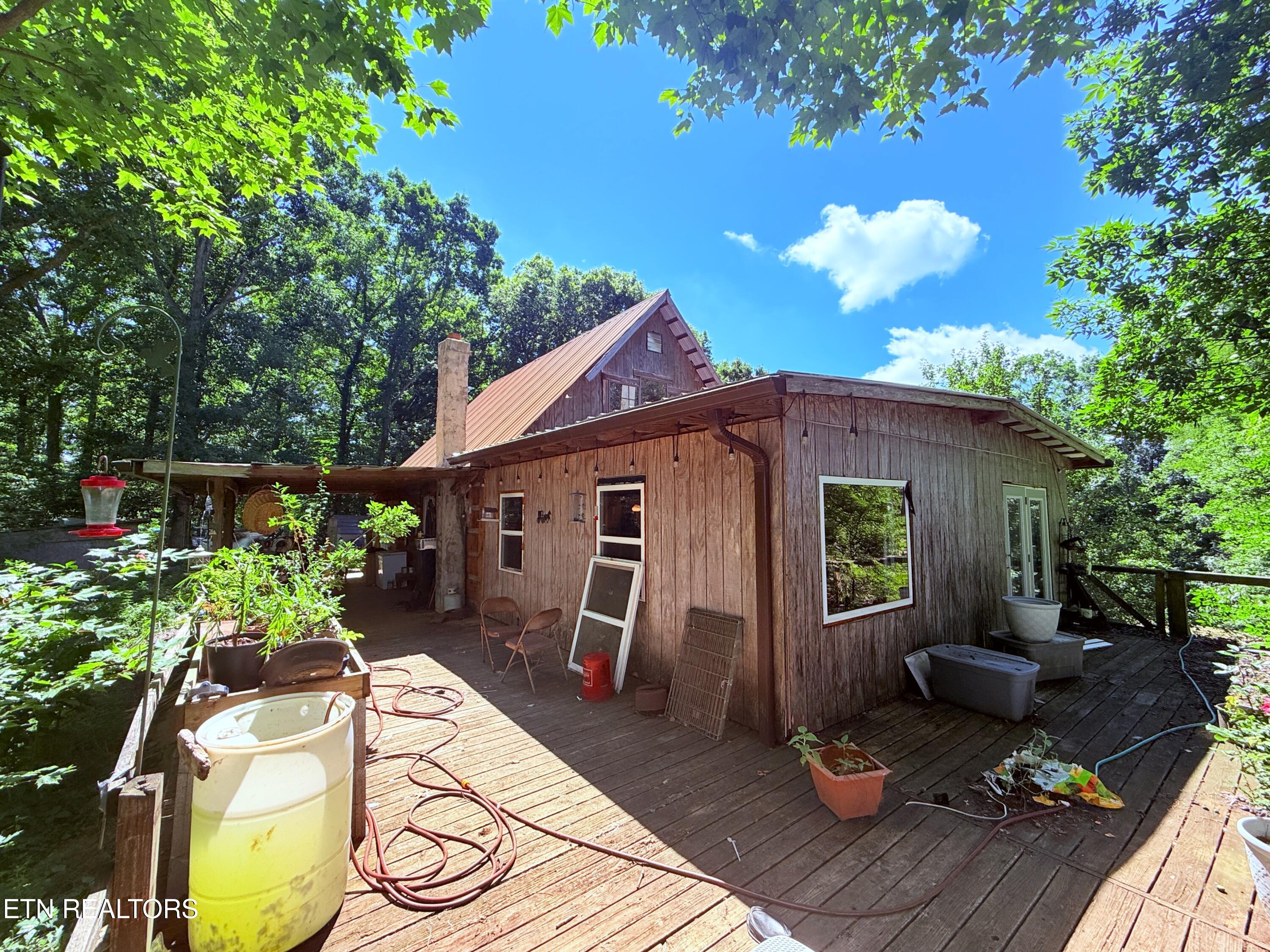 1040 Sturmhaben Way Newport TN 37821