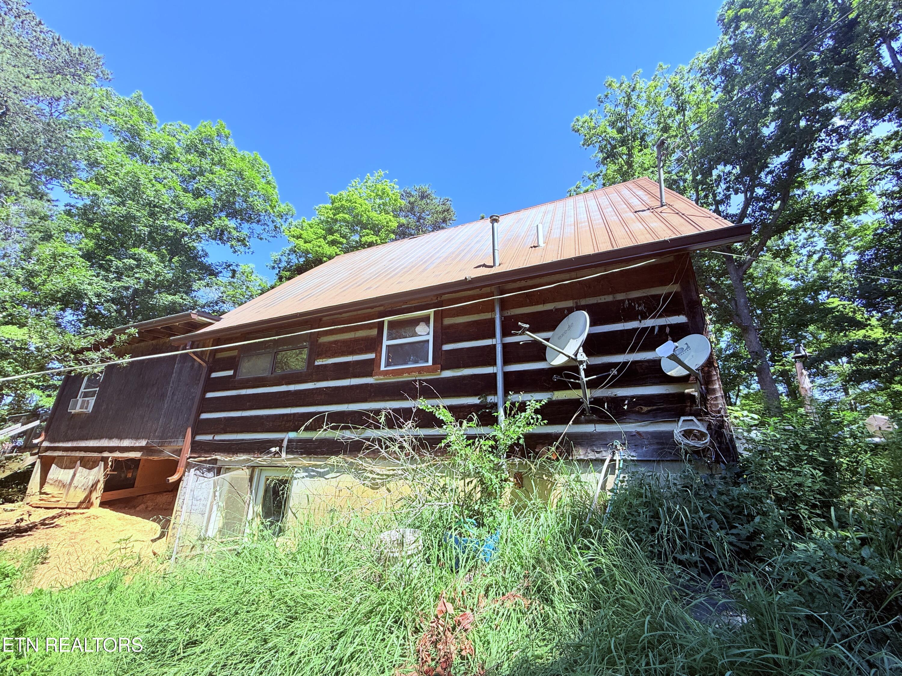 1040 Sturmhaben Way Newport TN 37821