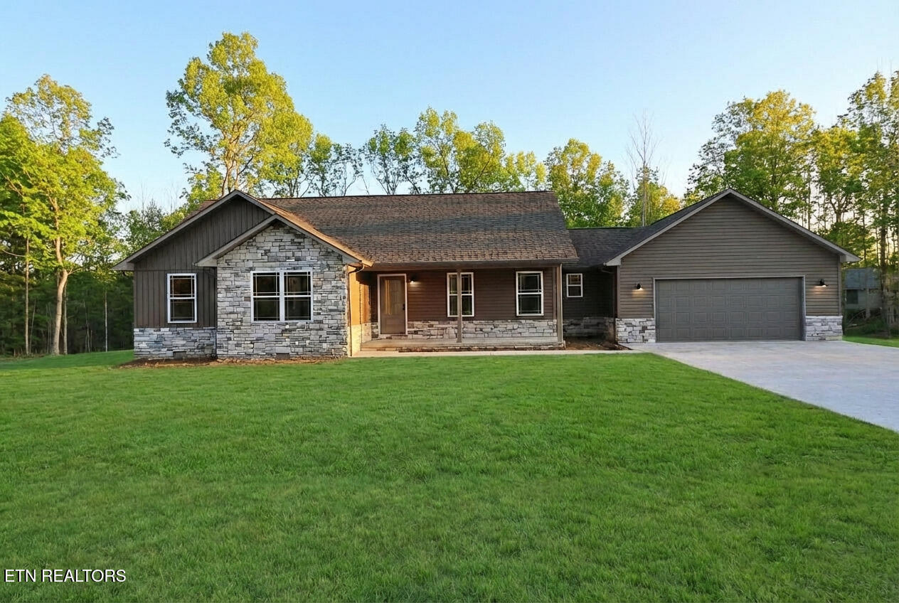 595 Taylon Lane Oneida TN 37841