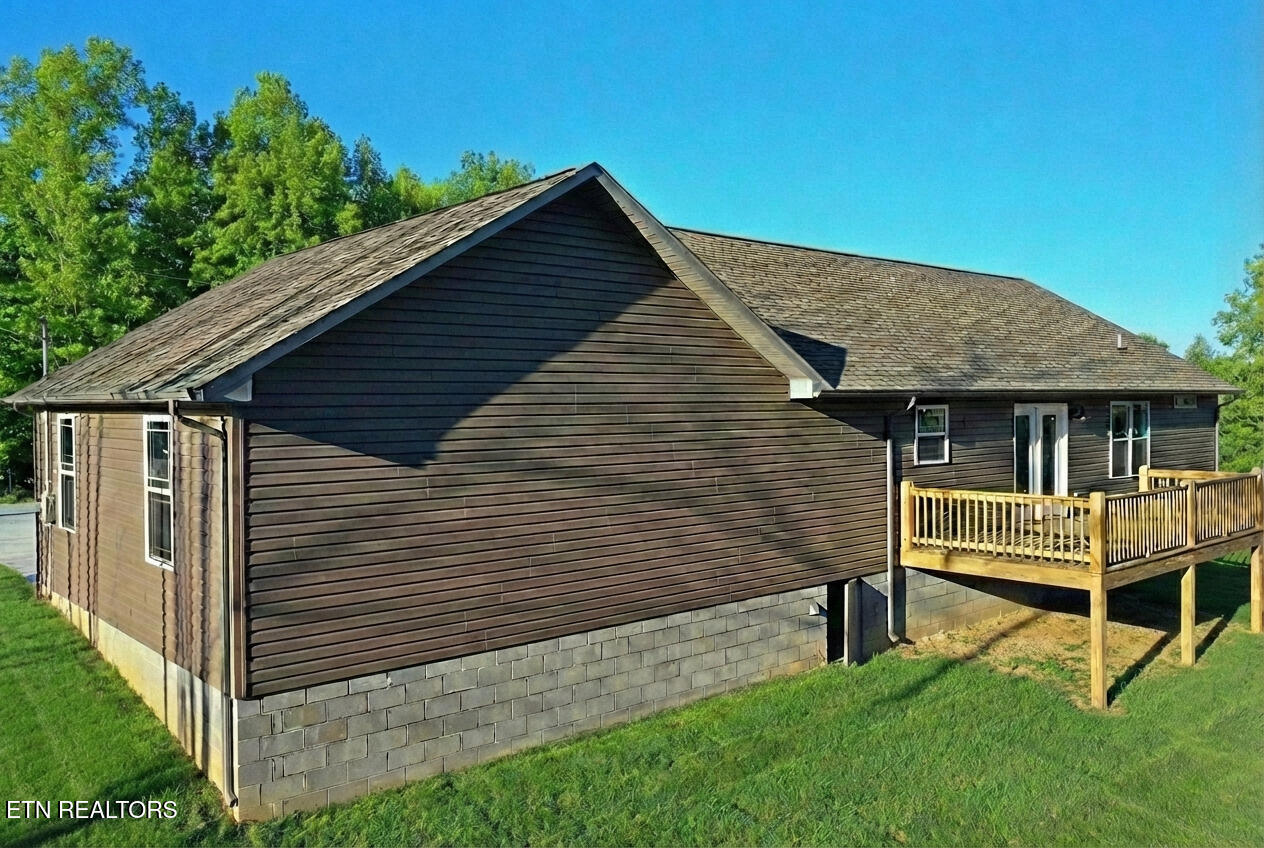 595 Taylon Lane Oneida TN 37841