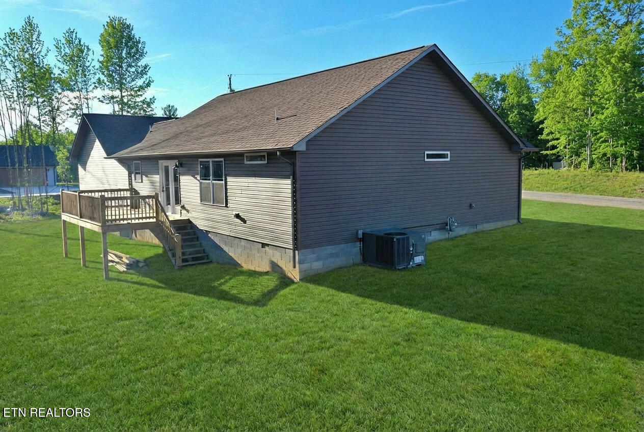 595 Taylon Lane Oneida TN 37841