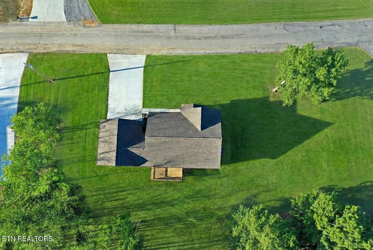 595 Taylon Lane Oneida TN 37841