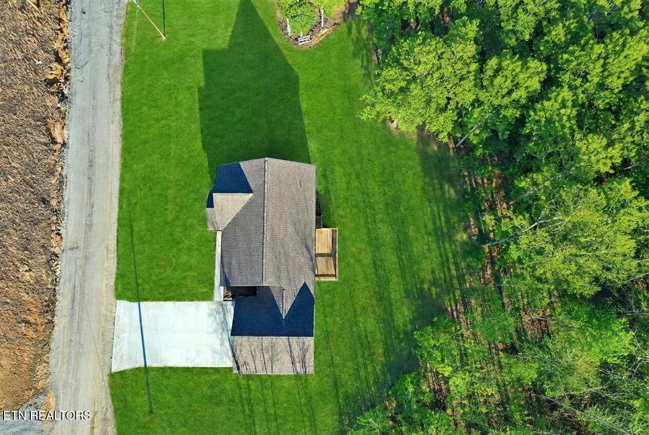 595 Taylon Lane Oneida TN 37841