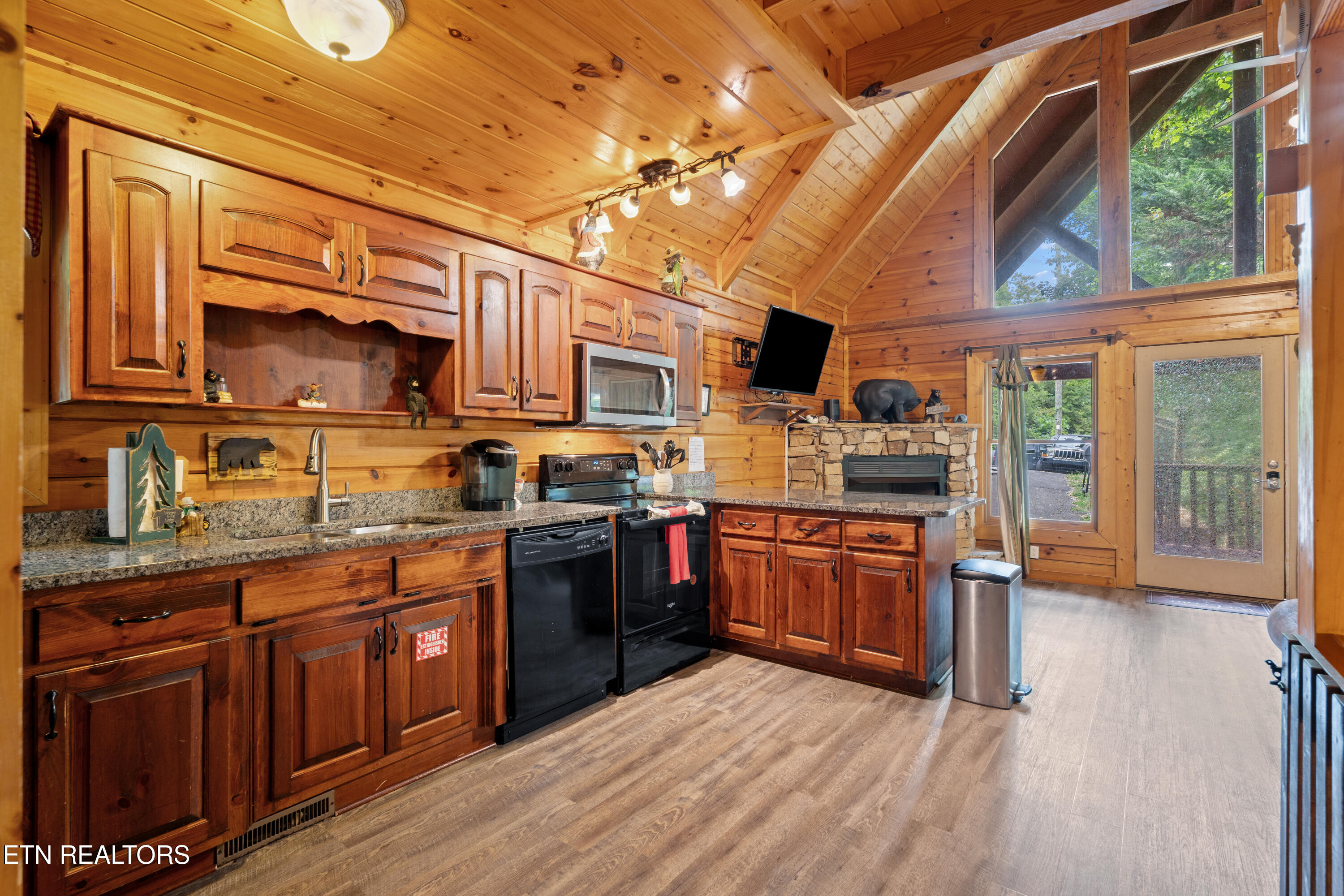245 Edens Way Sevierville TN 37876