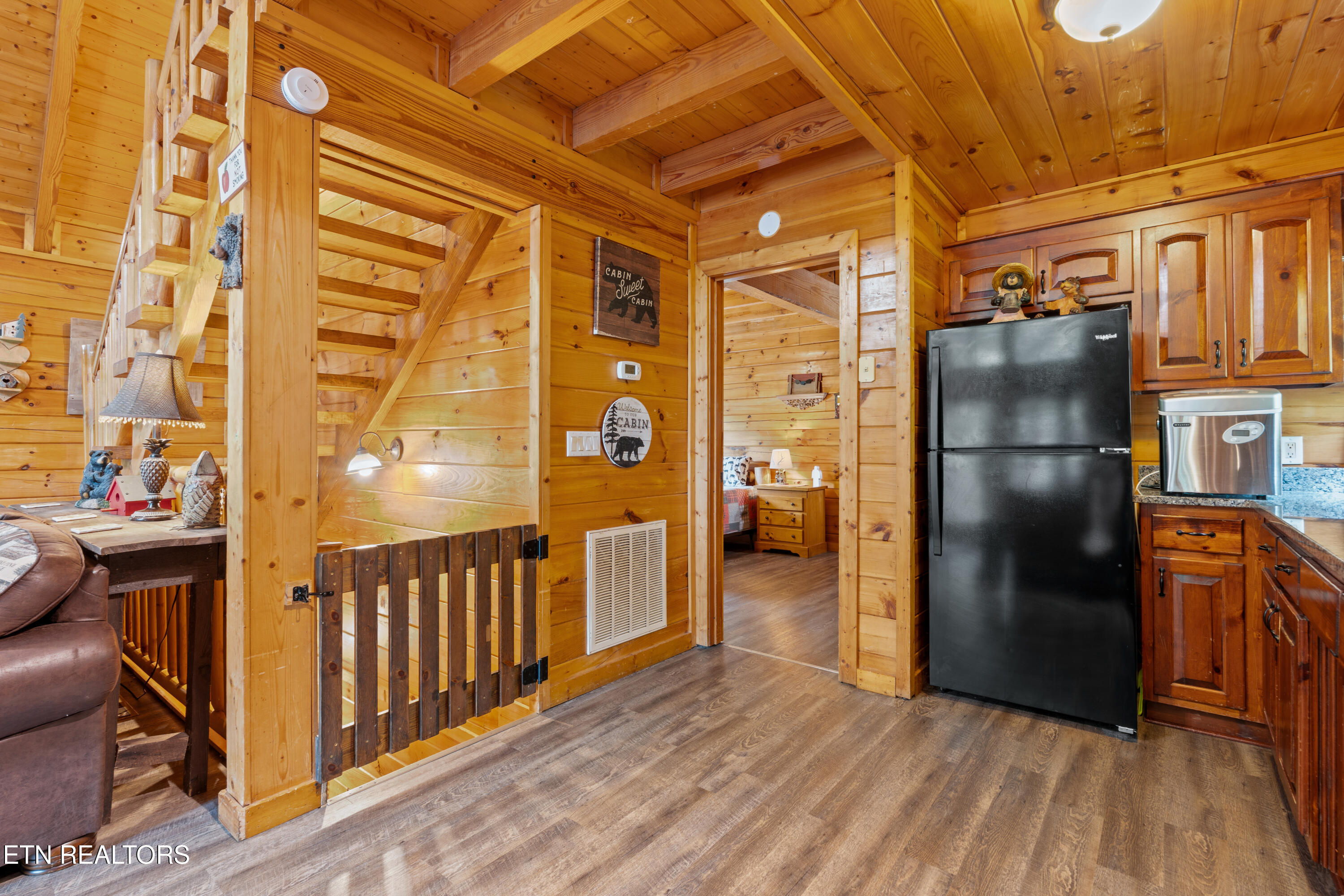 245 Edens Way Sevierville TN 37876