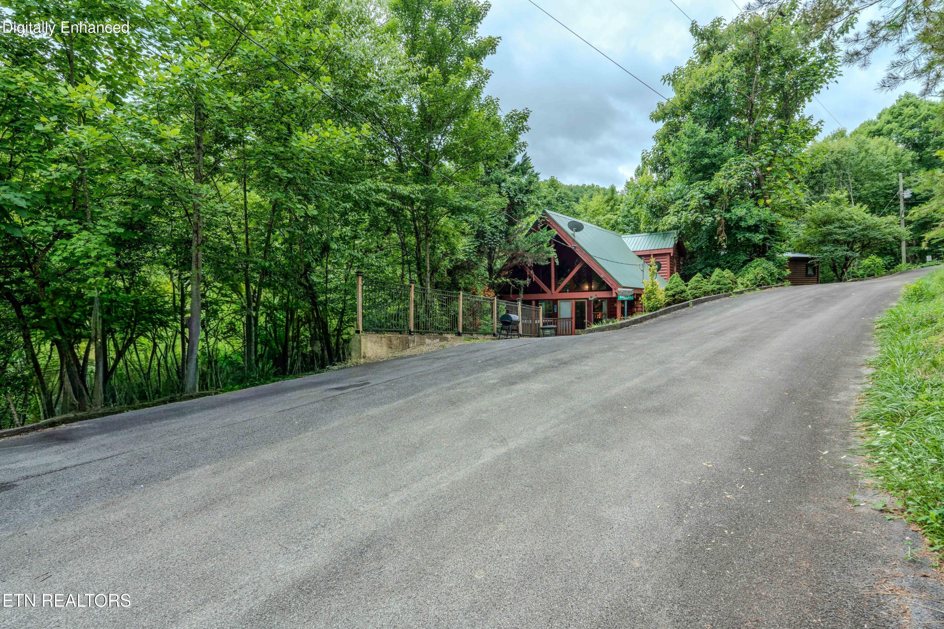 245 Edens Way Sevierville TN 37876