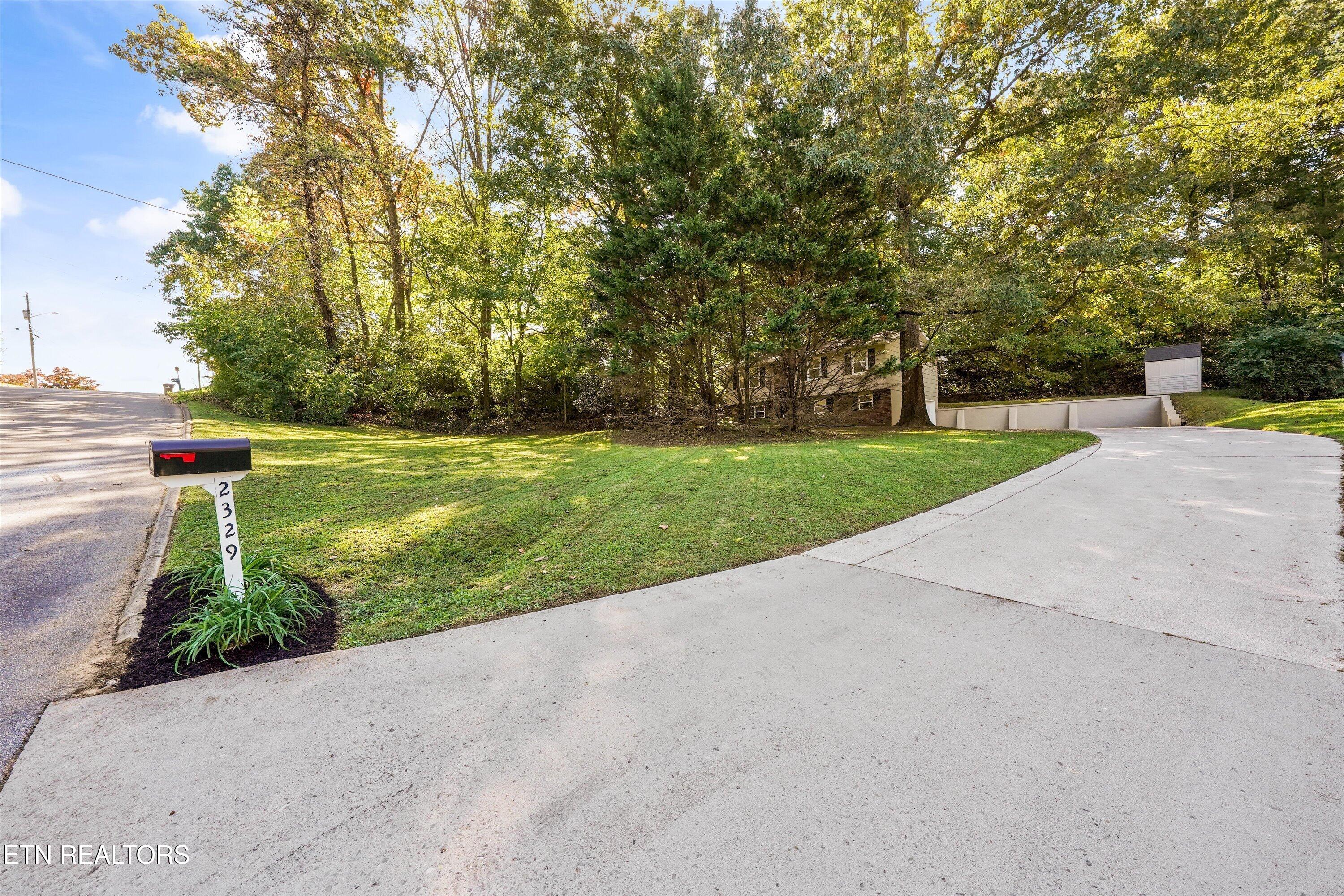 2329 Roundtree Road Knoxville TN 37923