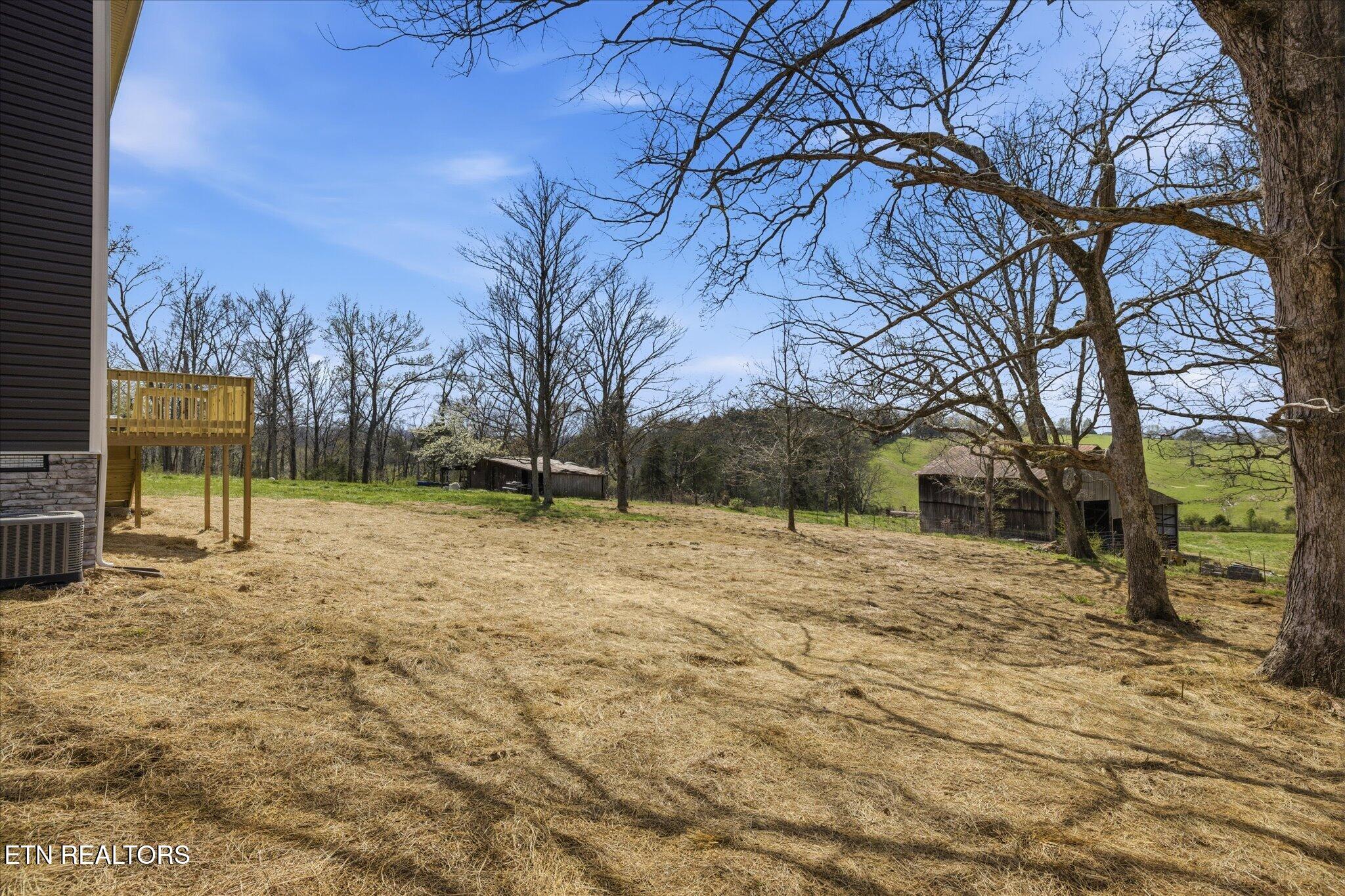 237 Cross Valley Road Lafollette TN 37766