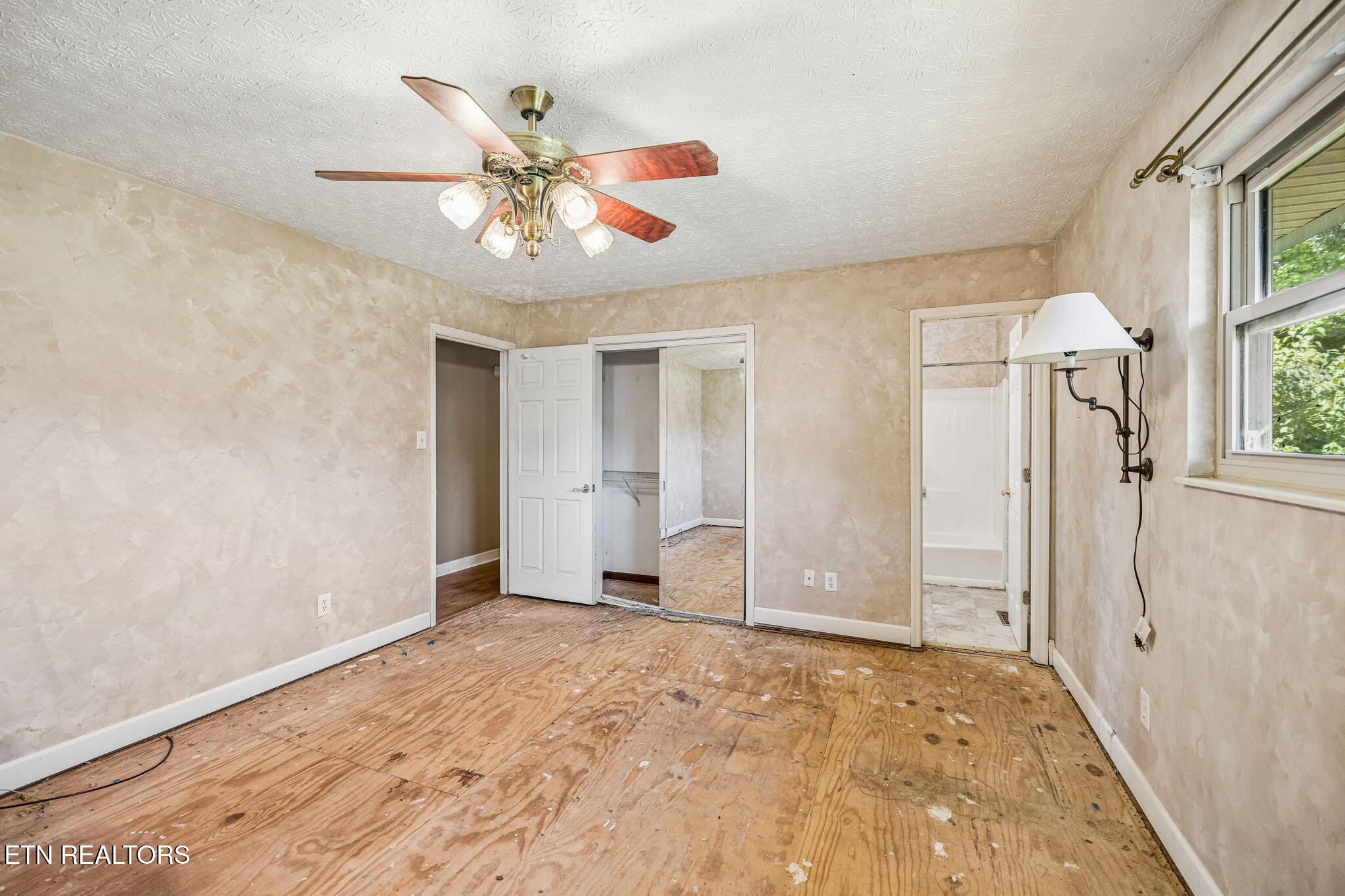 6121 W Emory Road Knoxville TN 37931