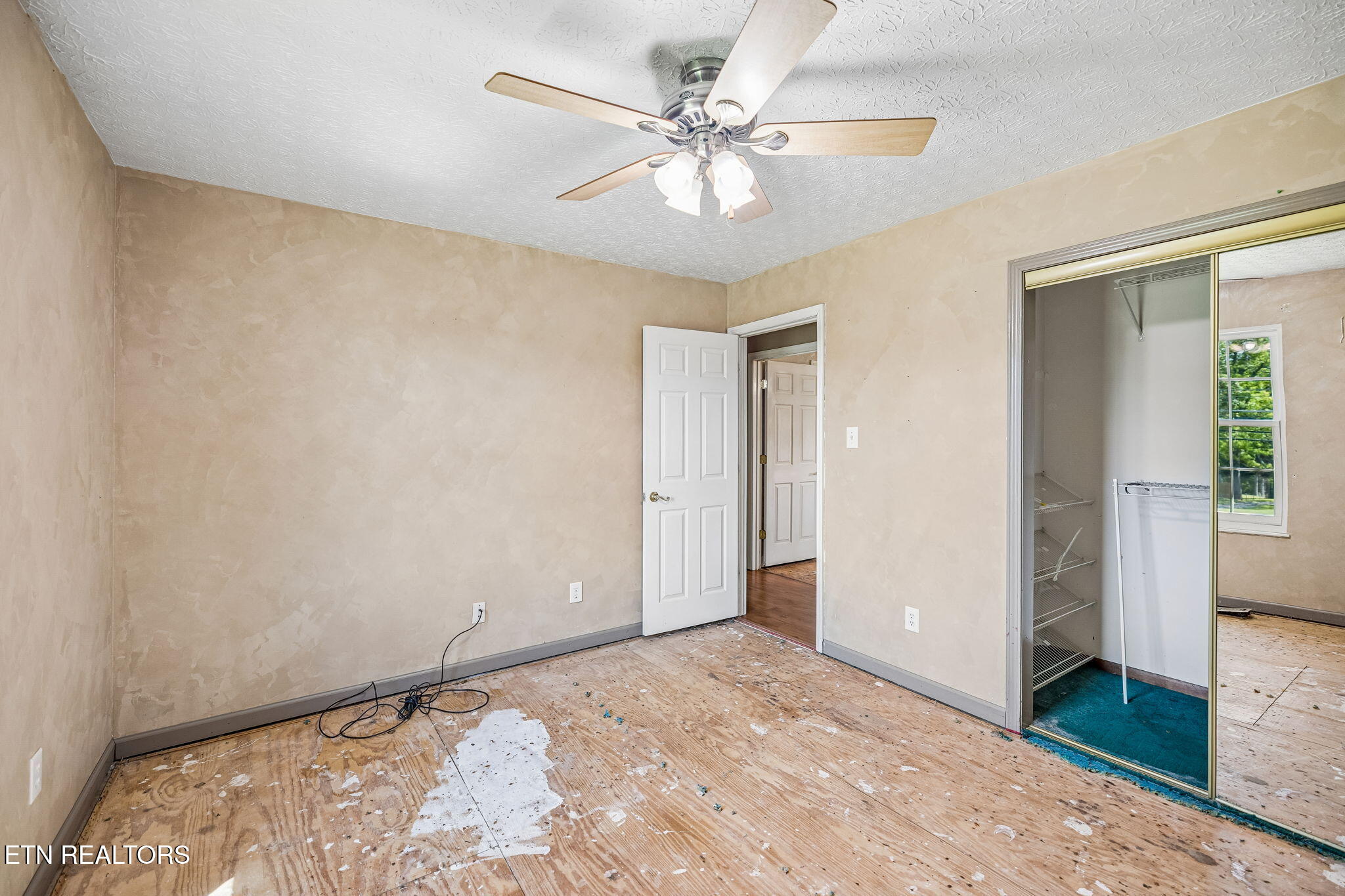 6121 W Emory Road Knoxville TN 37931