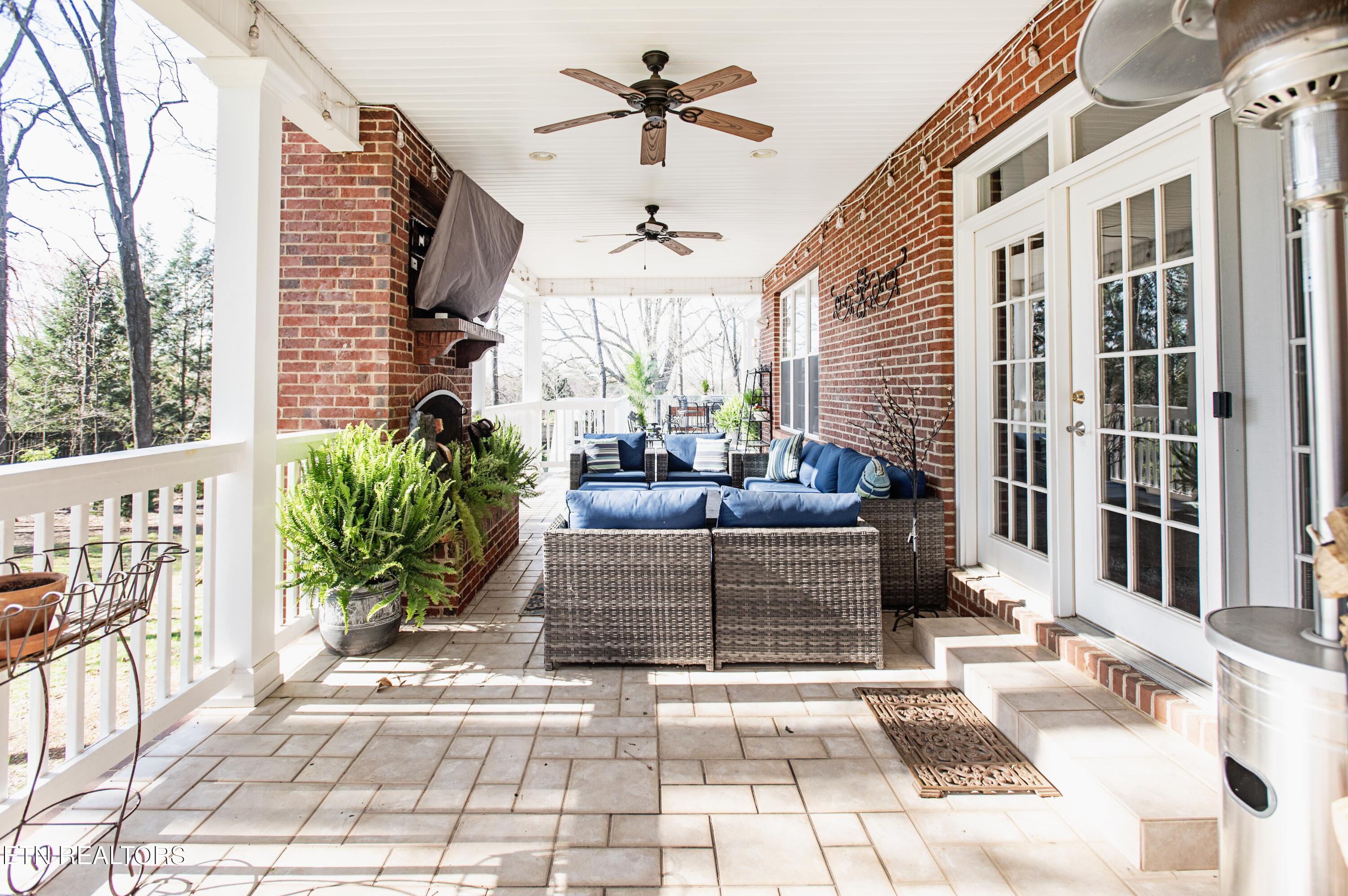313 Wooded Lane Knoxville TN 37922