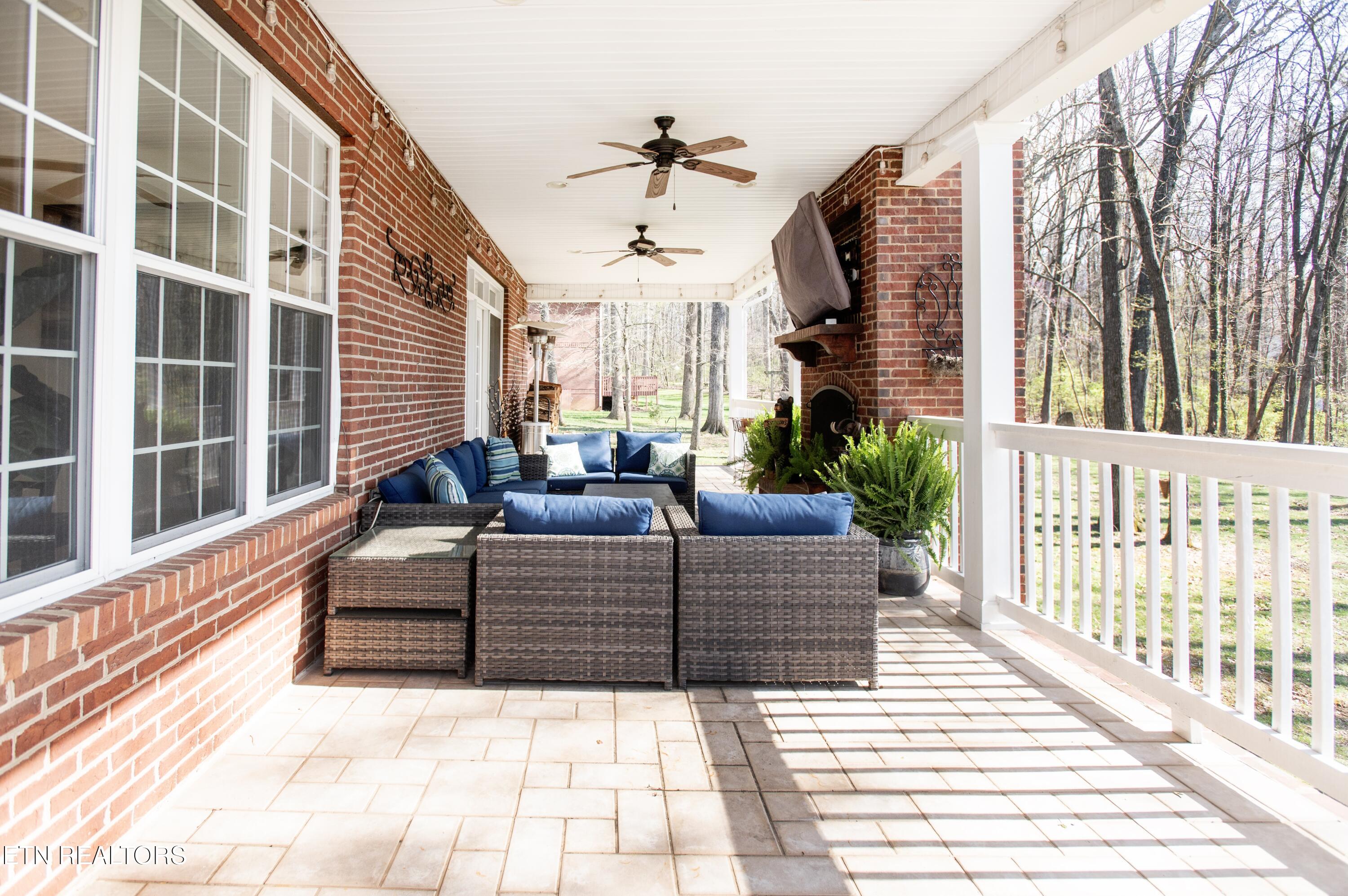 313 Wooded Lane Knoxville TN 37922